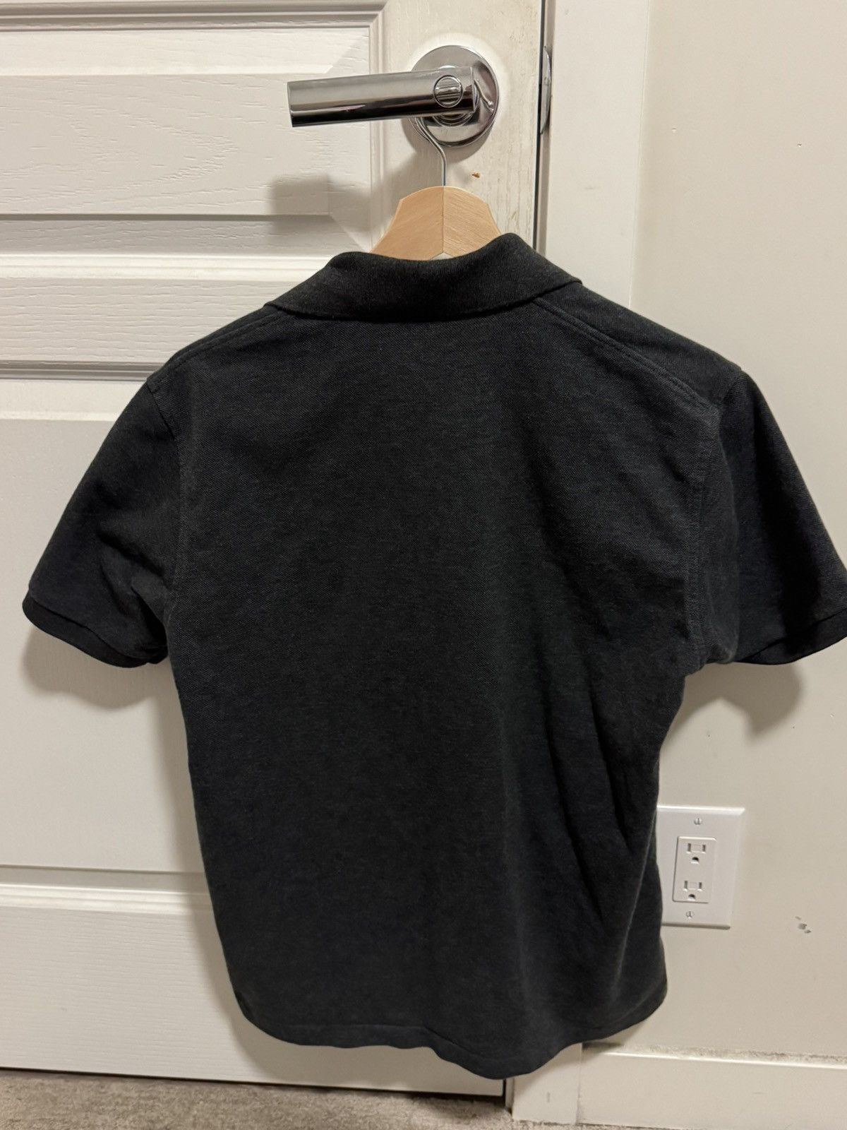Uniqlo Uniqlo Dark Grey pique short sleeve polo shirt - Size S Size US S / EU 44-46 / 1 - 2 Thumbnail