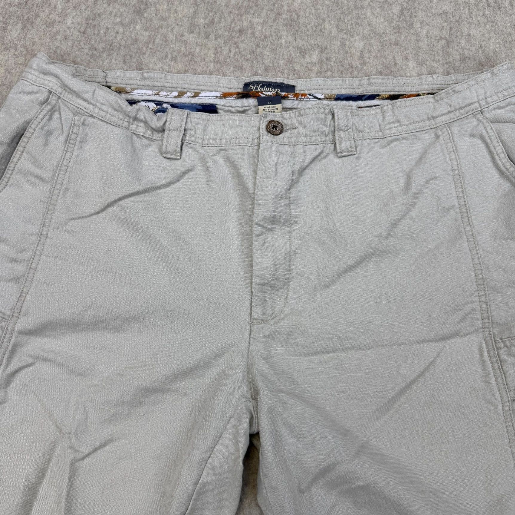 Vintage St. John's Bay Cargo Shorts Mens 44 Gray Linen Cotton Multi Pocket Casual Utility Shirts Pants? Size US 44 / EU 60 - 3 Thumbnail