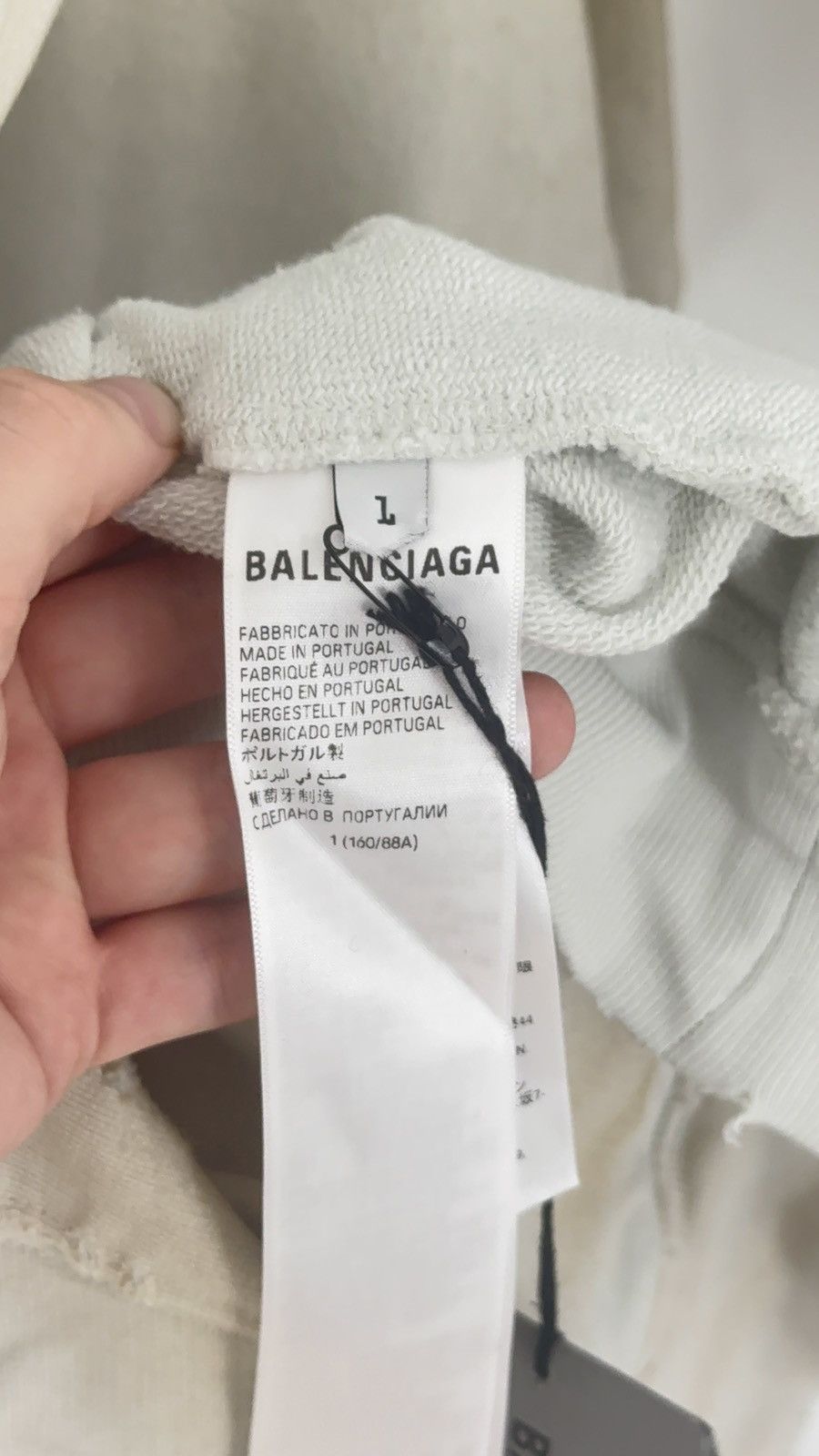 Balenciaga ✅ Balenciaga White Distressed Skater Hoodie 1 Size US XS / EU 42 / 0 - 10 Thumbnail