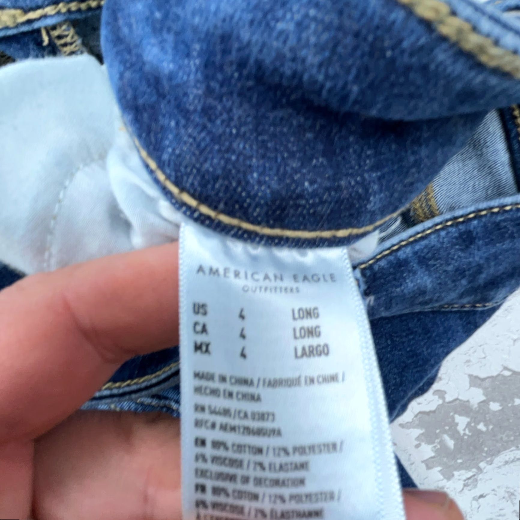 American Eagle Outfitters American Eagle Outfitters Jeans Women 4 Long Jegging Dark Wash Distressed? No, Solid Blue 5-Pocket Regular Rise Mid Inseam 30 in Size 27" / US 4 / IT 40 - 7 Thumbnail
