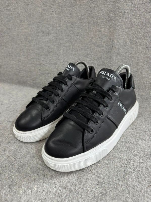 Prada Prada Black Leather Low Top Platform Sneakers Size 39 Size US 9 / IT 39 - 6 Thumbnail