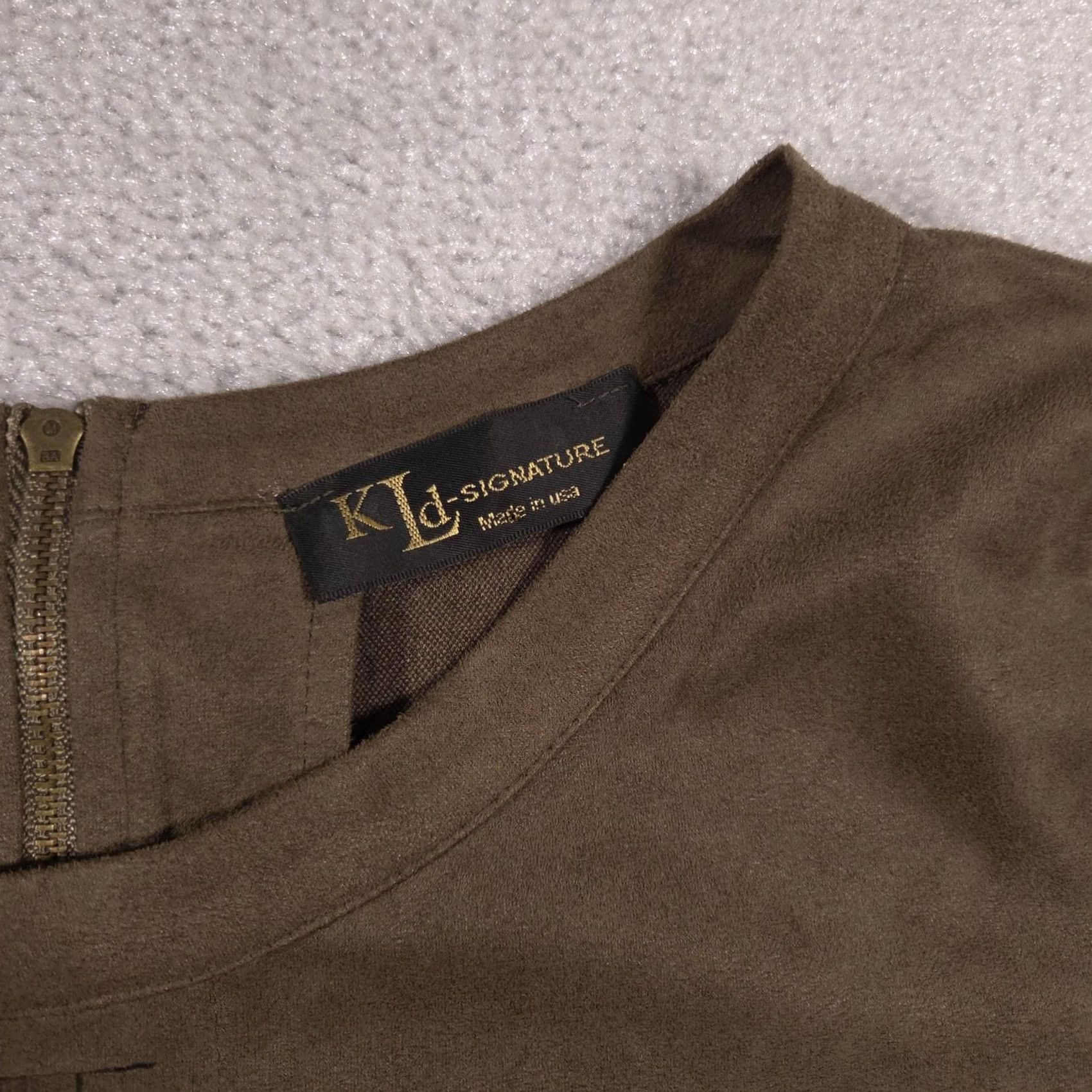 Vintage KLd Signature Dress Womens Large Brown Faux Suede Short Sleeve Shift Made USA Size 36" / US 14 / IT 50 - 5 Thumbnail
