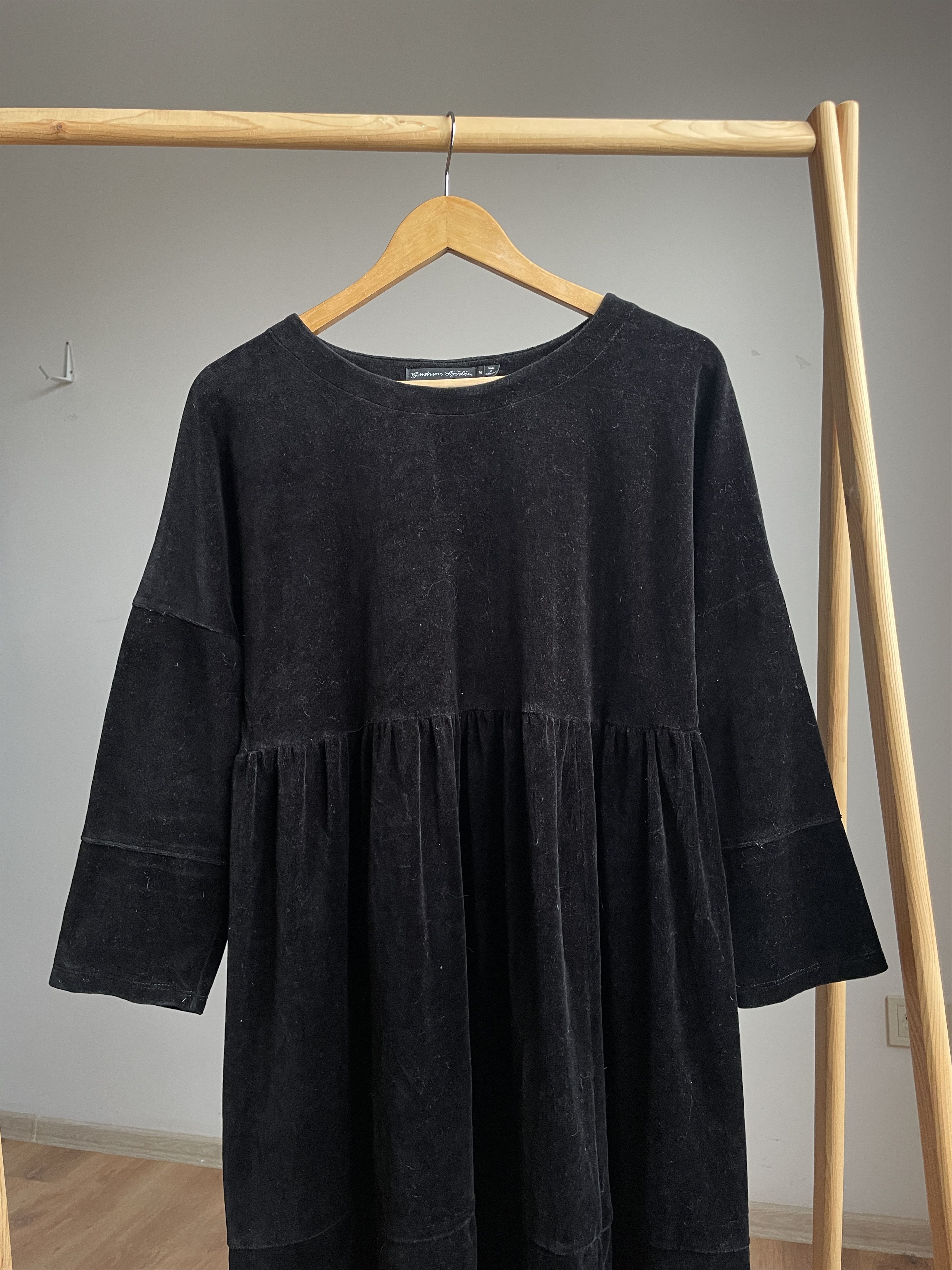 Gudrun Sjoden Gudrun Sjoden Velvet Victorian Style Midi Dress Size S Size S / US 4 / IT 40 - 4 Thumbnail