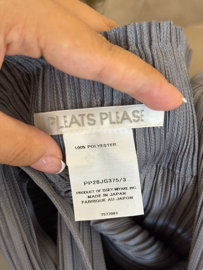 Issey Miyake Issey Miyake size:3 Dark grey pleated dress Size XS / US 0-2 / IT 36-38 - 4 Thumbnail