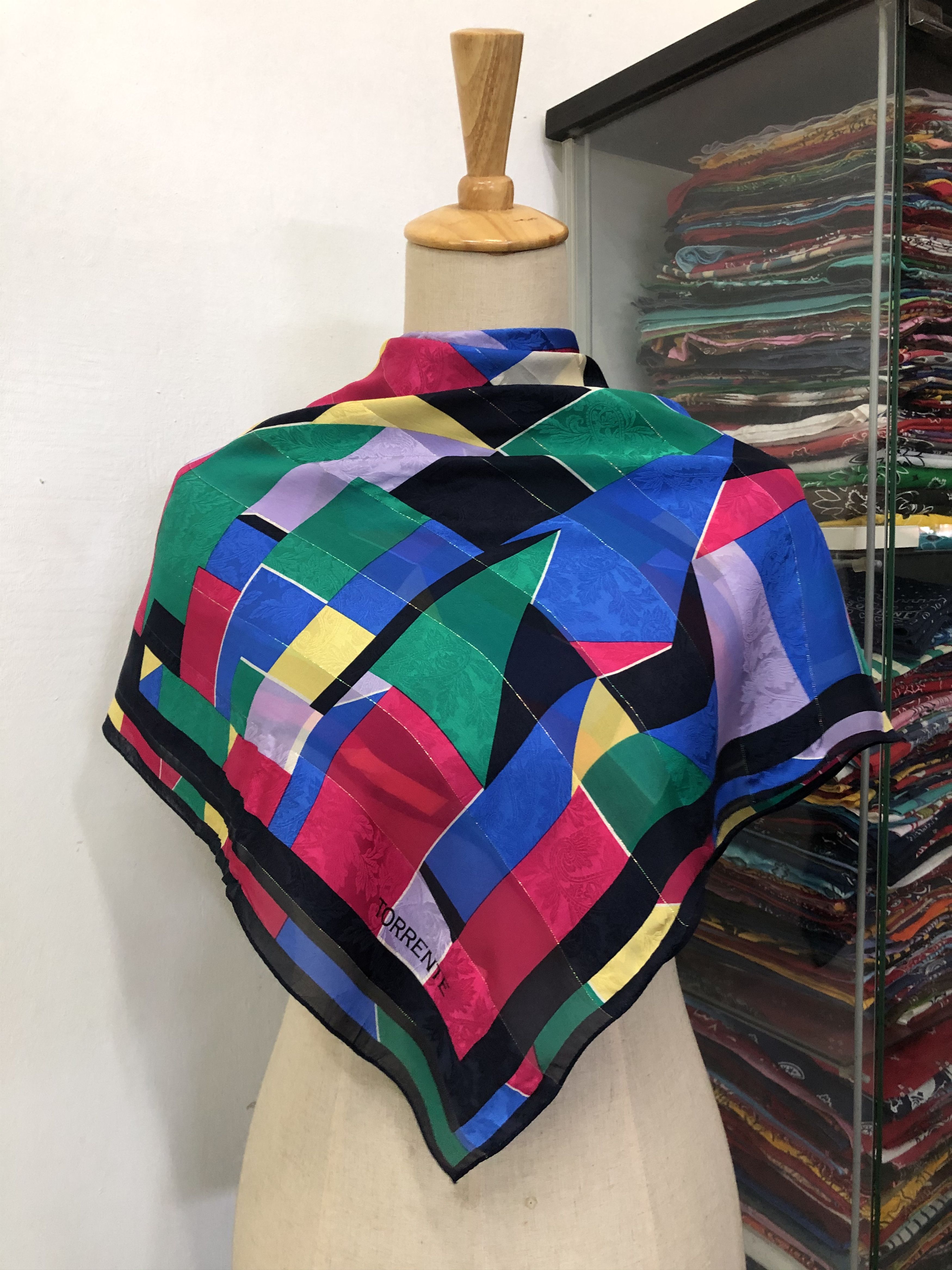 Vintage Vintage Torrente Silk Scarf Size ONE SIZE - 1 Thumbnail
