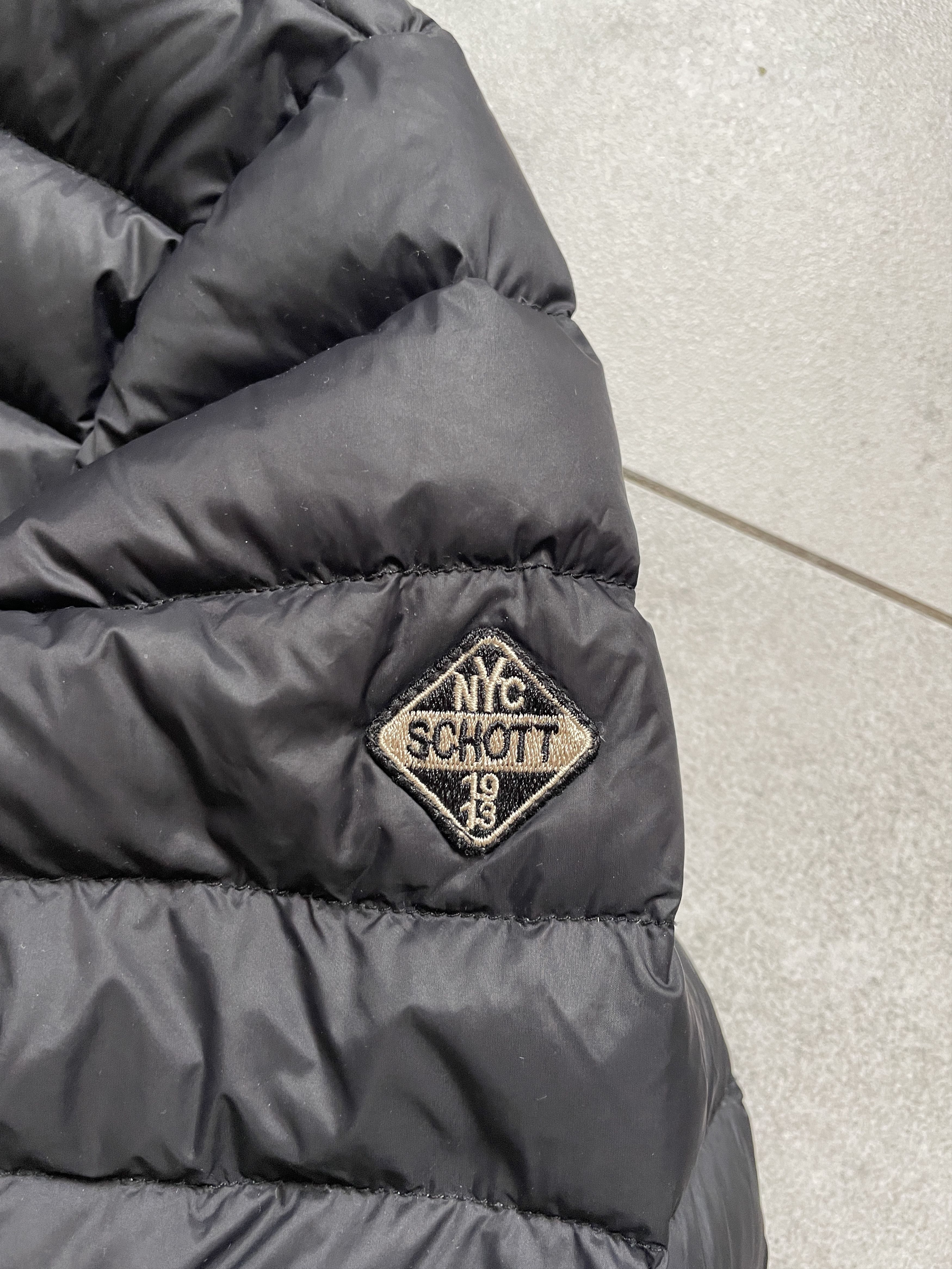 Schott SCHOTT USA BLACK SLIM FIT PUFFER JACKET Size US L / EU 52-54 / 3 - 4 Thumbnail
