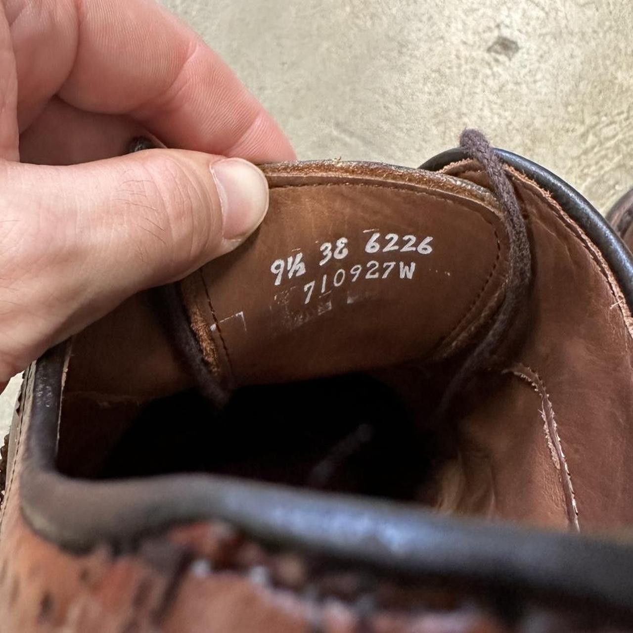 Allen Edmonds Allen Edmonds McAllister Wingtip Oxfords Mens 9.5 Leather Size US 9.5 / EU 42-43 - 7 Thumbnail