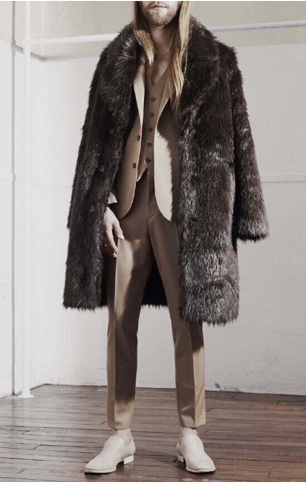 H&M × Maison Margiela Masion Martin Margiela x HM faux fur coat Size US S / EU 44-46 / 1 - 2 Thumbnail