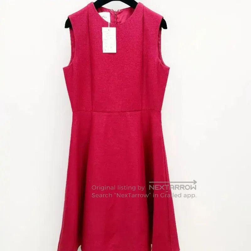 Valentino Valentino Red Wool Midi Dress for Women . Size XS / US 0-2 / IT 36-38 - 1 Thumbnail