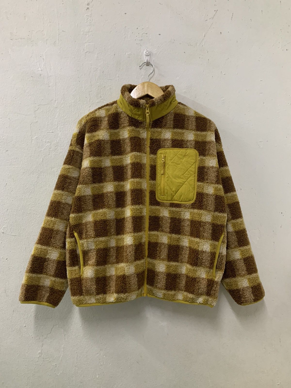 JW Anderson × Uniqlo JW Anderson Uniqlo Checkered Fleece Size US L / EU 52-54 / 3 - 1 Thumbnail