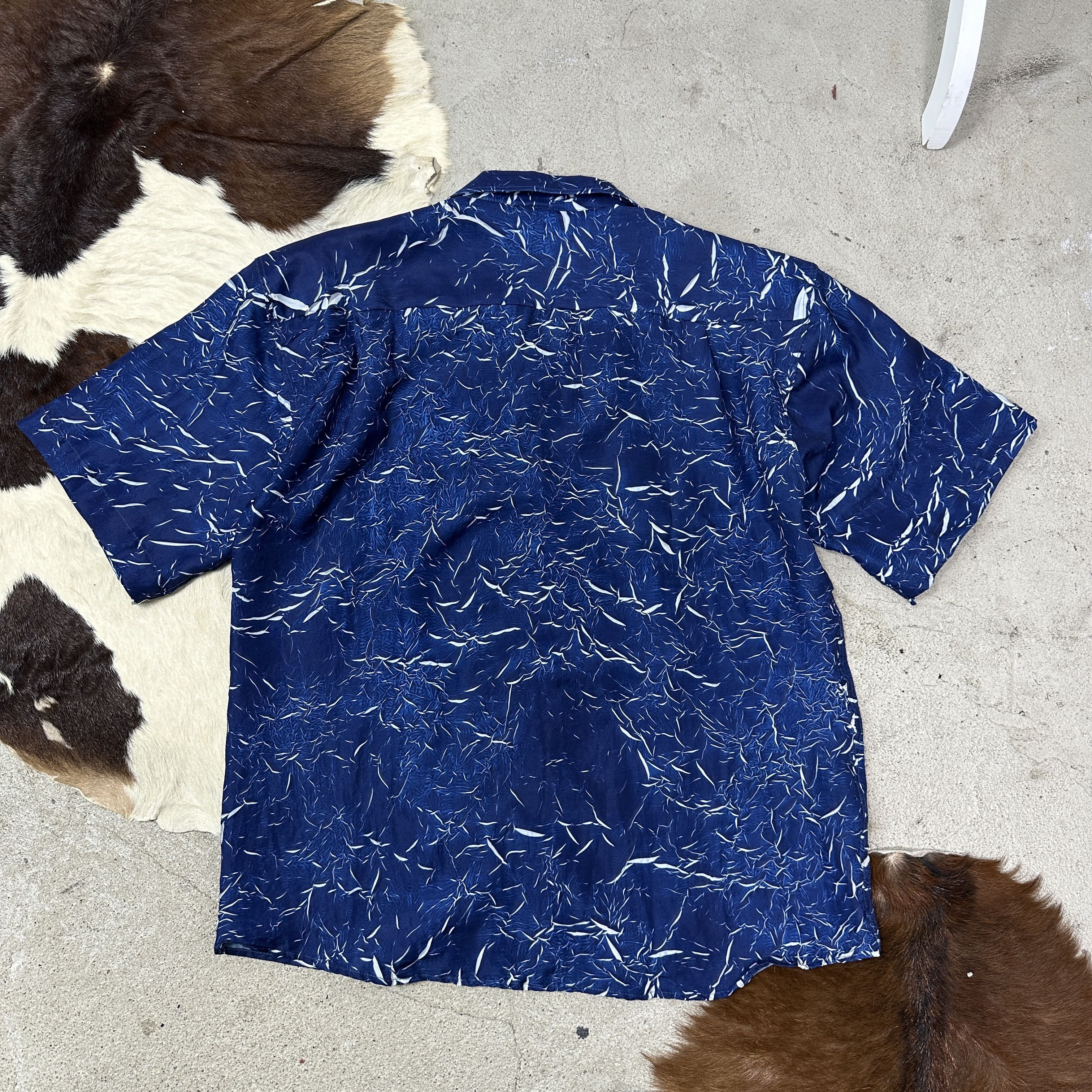 Moschino Vintage Streetwear Old Money Moschino Printed Shirt Y2K Size US XL / EU 56 / 4 - 6 Thumbnail