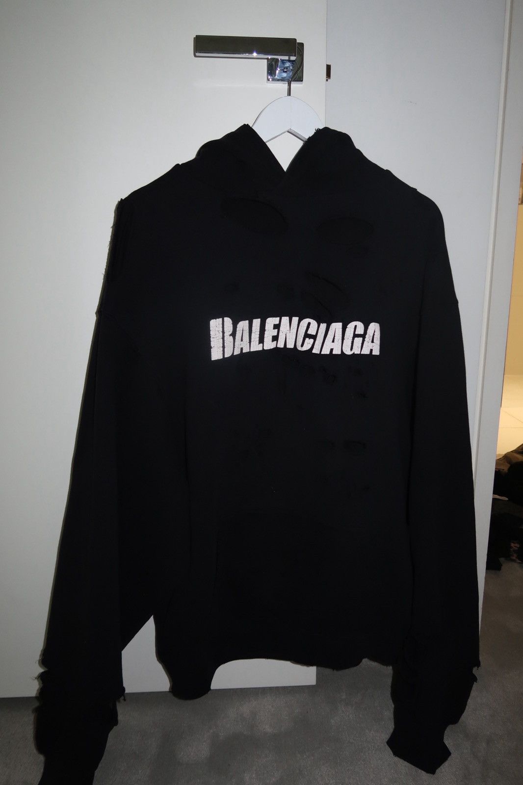 Balenciaga Destroyed logo cotton jersey hoodie Size US XS / EU 42 / 0 - 4 Thumbnail