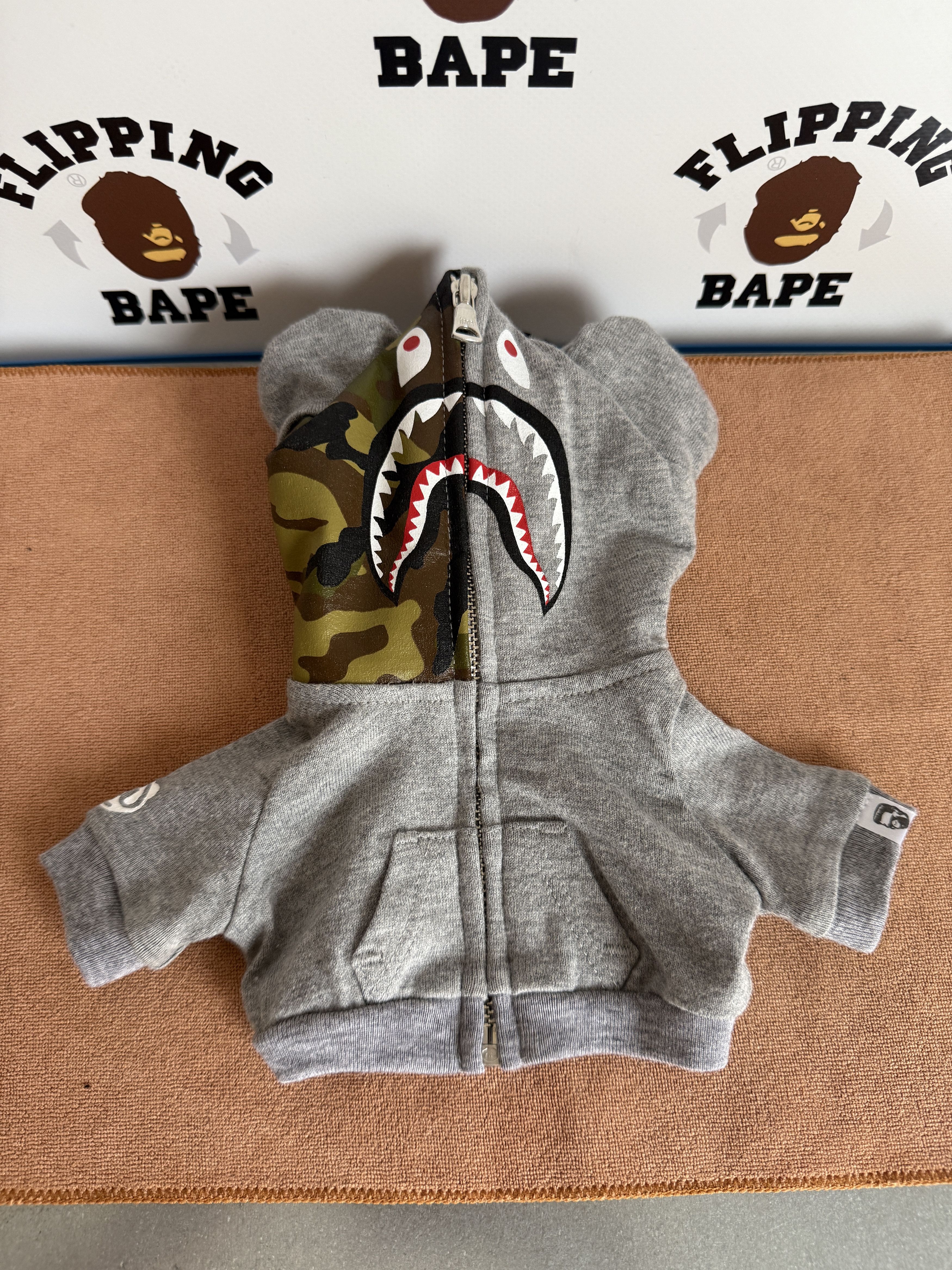 Bape BAPE X MEDICOM LEGACY CAMO SHARK BE@RBRICK 100%&400% Size ONE SIZE - 13 Thumbnail