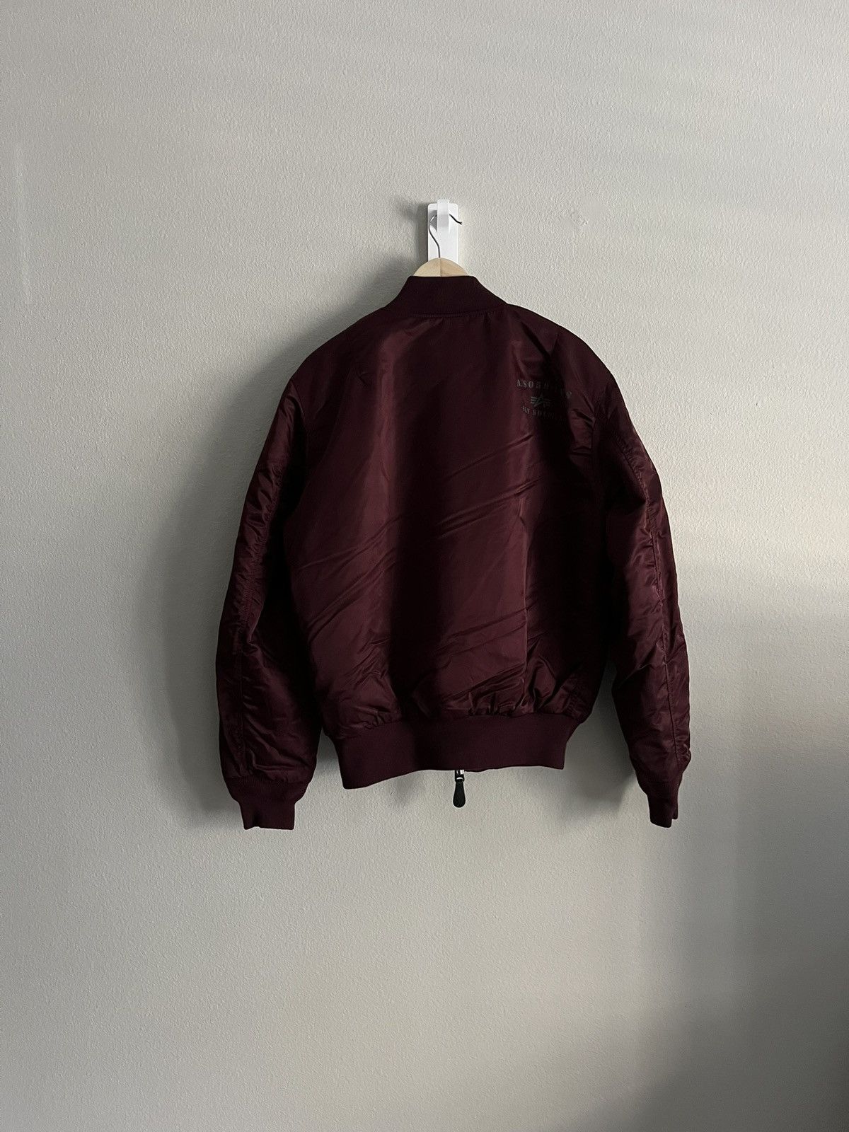 Alpha Industries Alpha Industries Reversible Burgundy/Camo Bomber Jacket Size US L / EU 52-54 / 3 - 9 Thumbnail