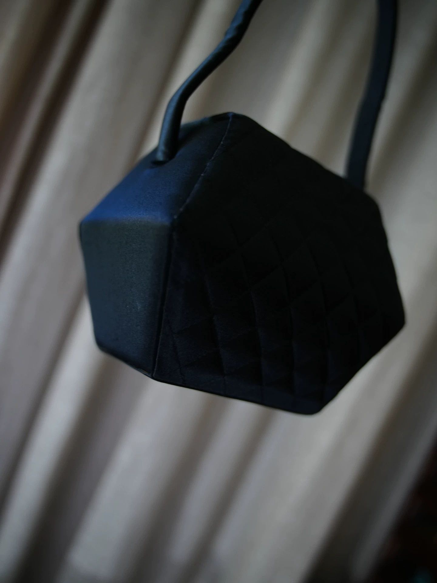 Vintage Vintage USA Black Gold Sea Star Quilted Handbag Size ONE SIZE - 6 Thumbnail