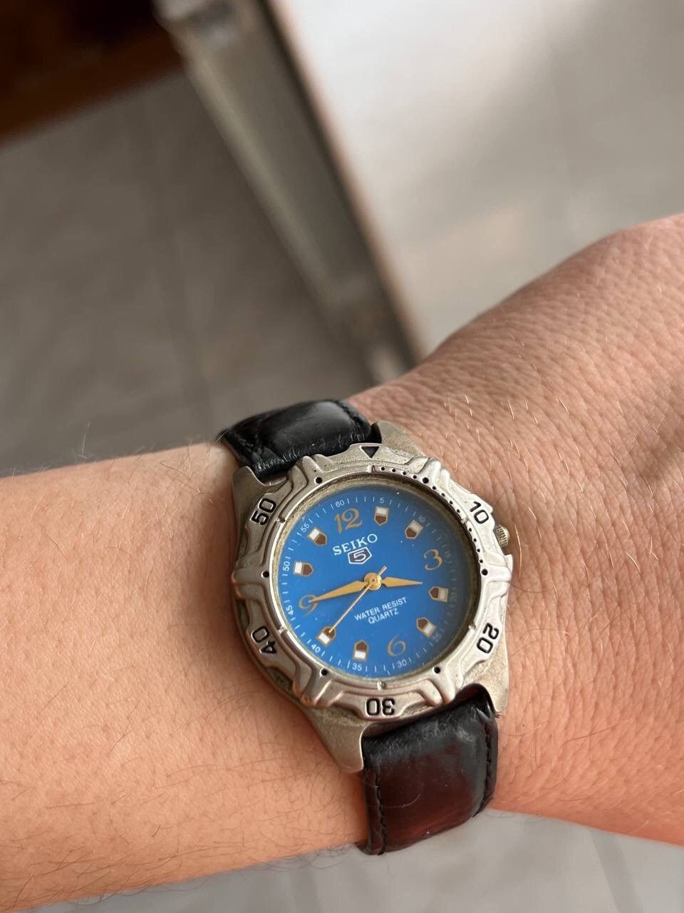 Japanese Brand × Seiko 90s Rare Seiko 5 Futuristic Watch Japanese Brand Quartz Movt Size ONE SIZE - 2 Thumbnail