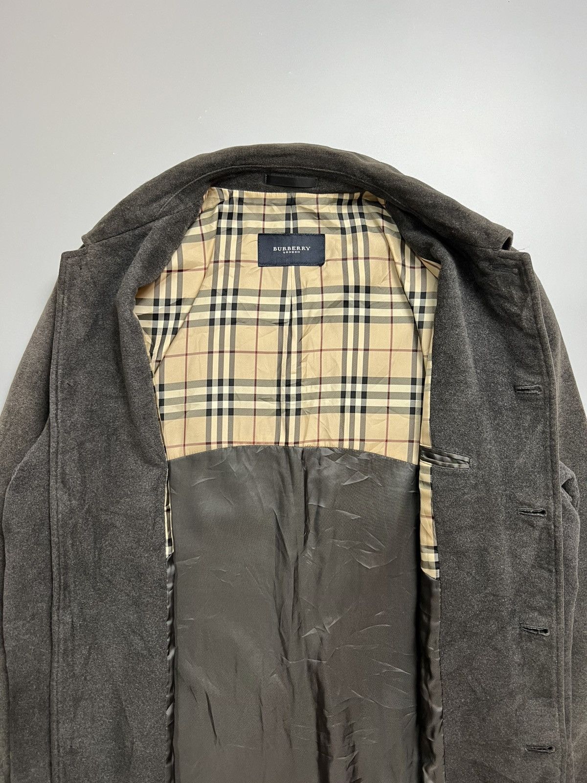 Burberry × Vintage Vintage Burberrys Suede Grey Longcoat Novacheck Size US M / EU 48-50 / 2 - 4 Thumbnail