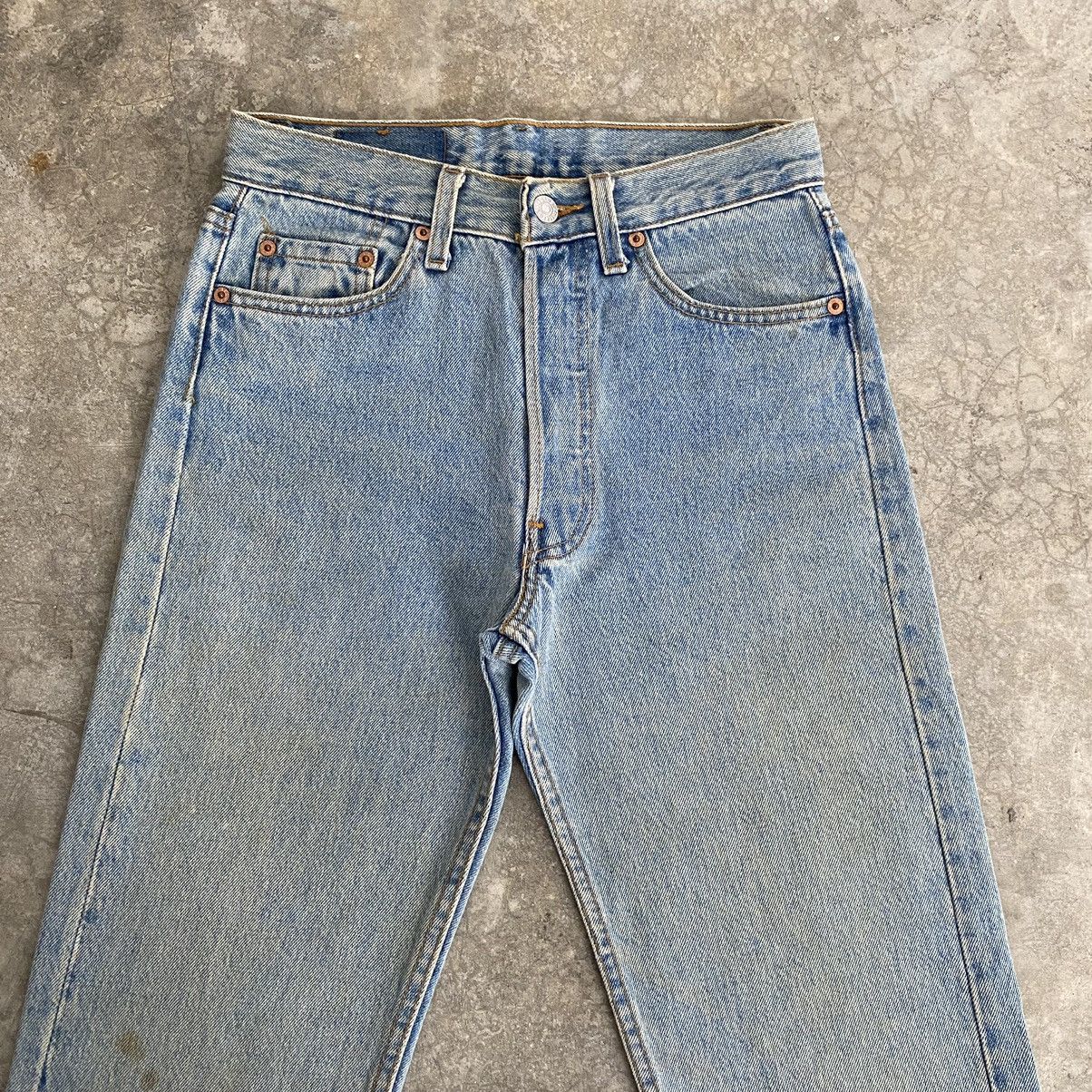 Levi's Vintage 1994 Levis 501 Light Blue Denim Jeans Size US 27 - 9 Thumbnail
