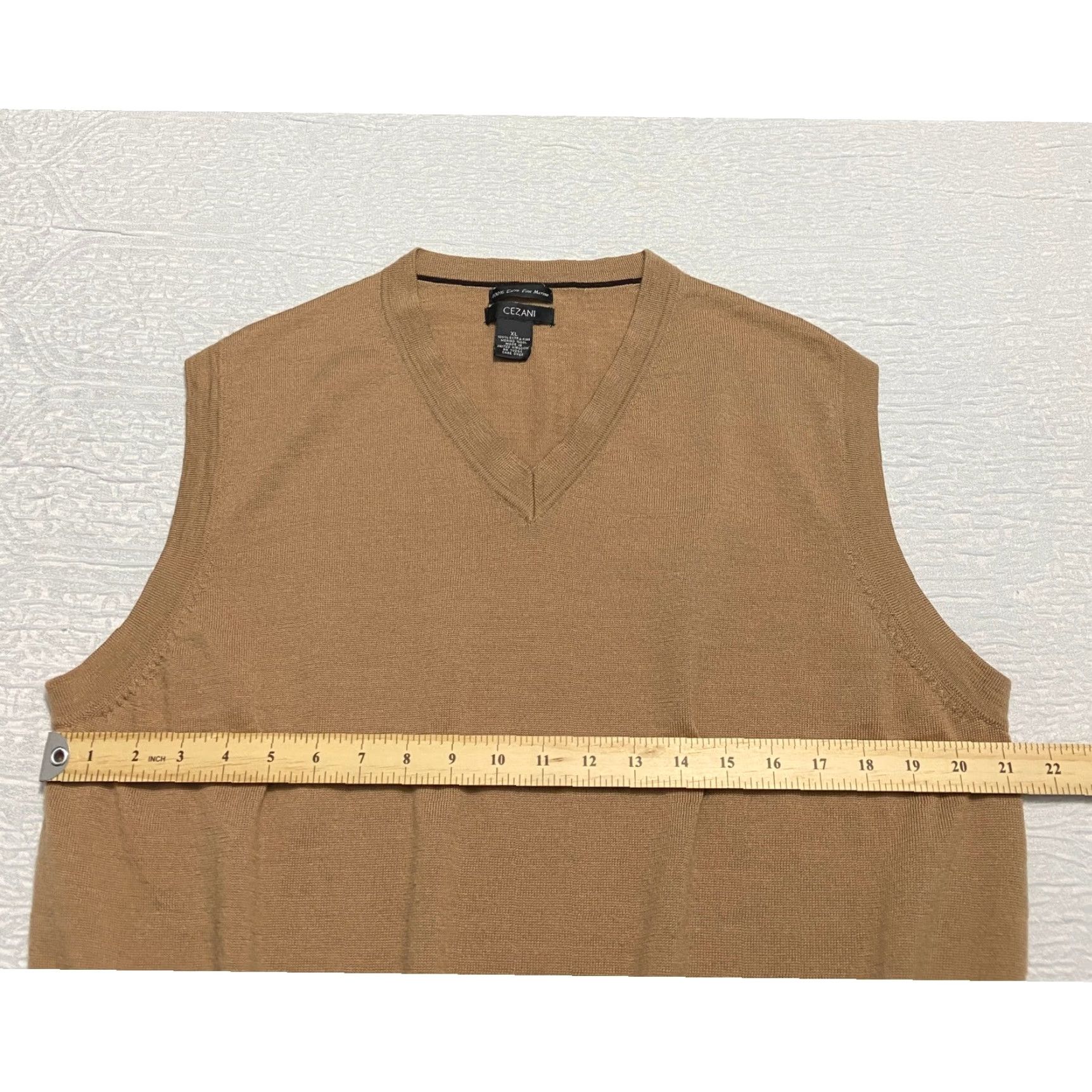 Vintage Cezani Merino Wool Vest Mens XL Sleeveless Knit Top Brown V-Neck Buttonless Pullover Lightweight All Seasons Business Casual Workwear Vest Size 46R - 7 Thumbnail