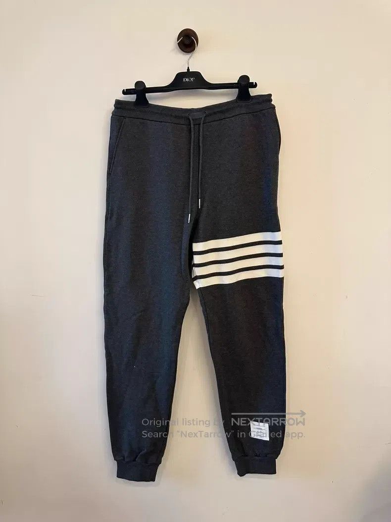 Thom Browne Thom Browne size 5 Dark gray knit sweatpants Size US 28 / EU 44 - 1 Thumbnail
