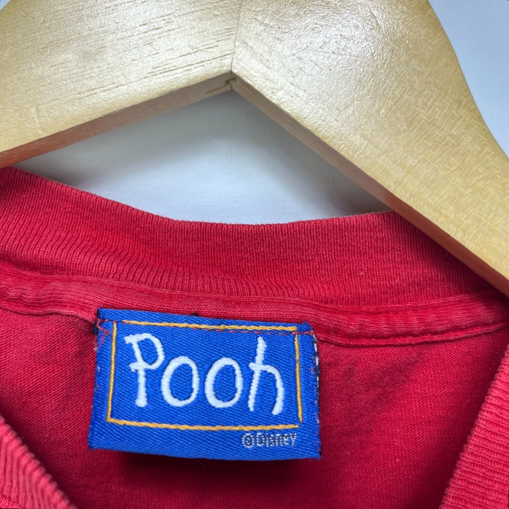 Disney VINTAGE Winnie the Pooh T Shirt Men M Red 90s Disney Shirt Short Sleeve Boys Mens Womens Size US M / EU 48-50 / 2 - 4 Thumbnail