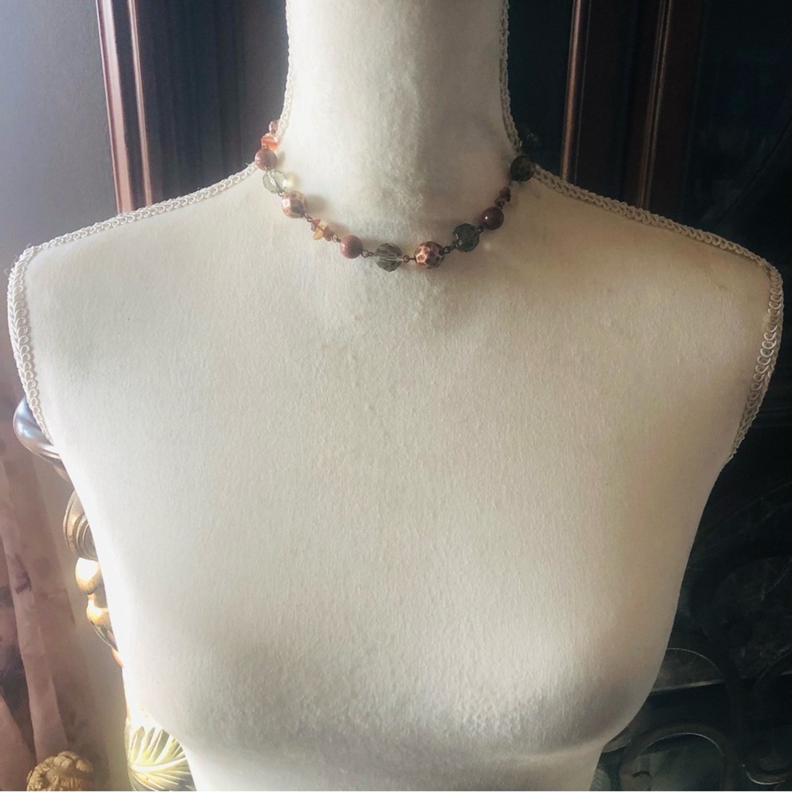 Jewelry Avon mixed stone metal beaded chain necklace Size ONE SIZE - 5 Thumbnail