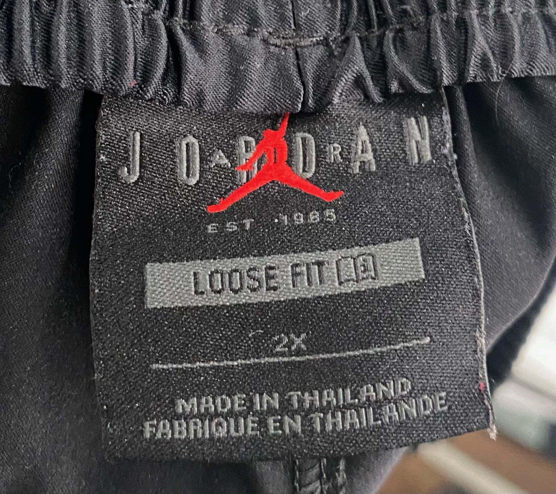 Jordan Brand Air Jordan Essentials Diamond Loose Fit Shiny Shorts 2XL Size 34" / US 12 / IT 48 - 7 Thumbnail