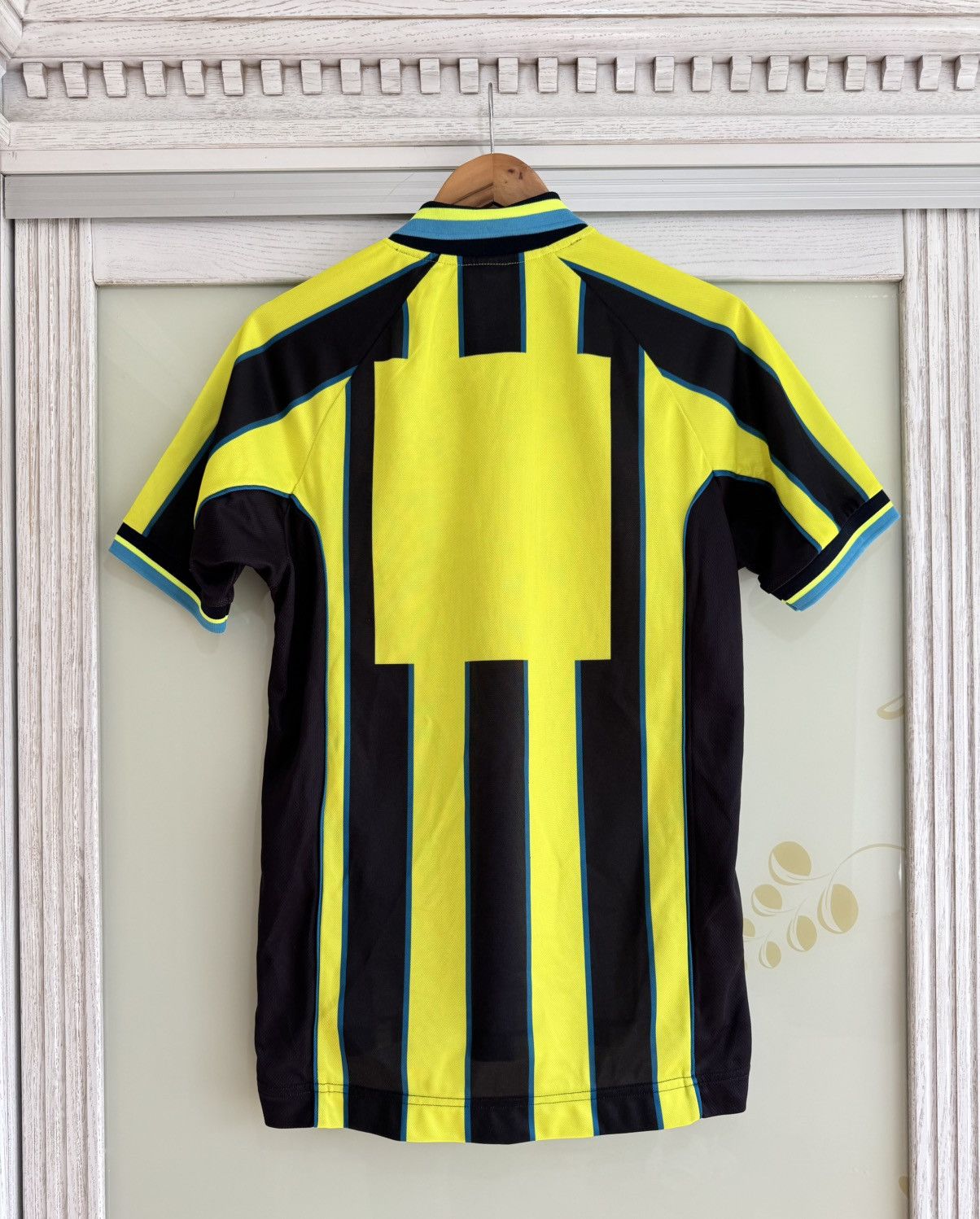Vintage Vintage Manchester City 1998-1999 Soccer Score Draw Jersey Size US S / EU 44-46 / 1 - 2 Thumbnail