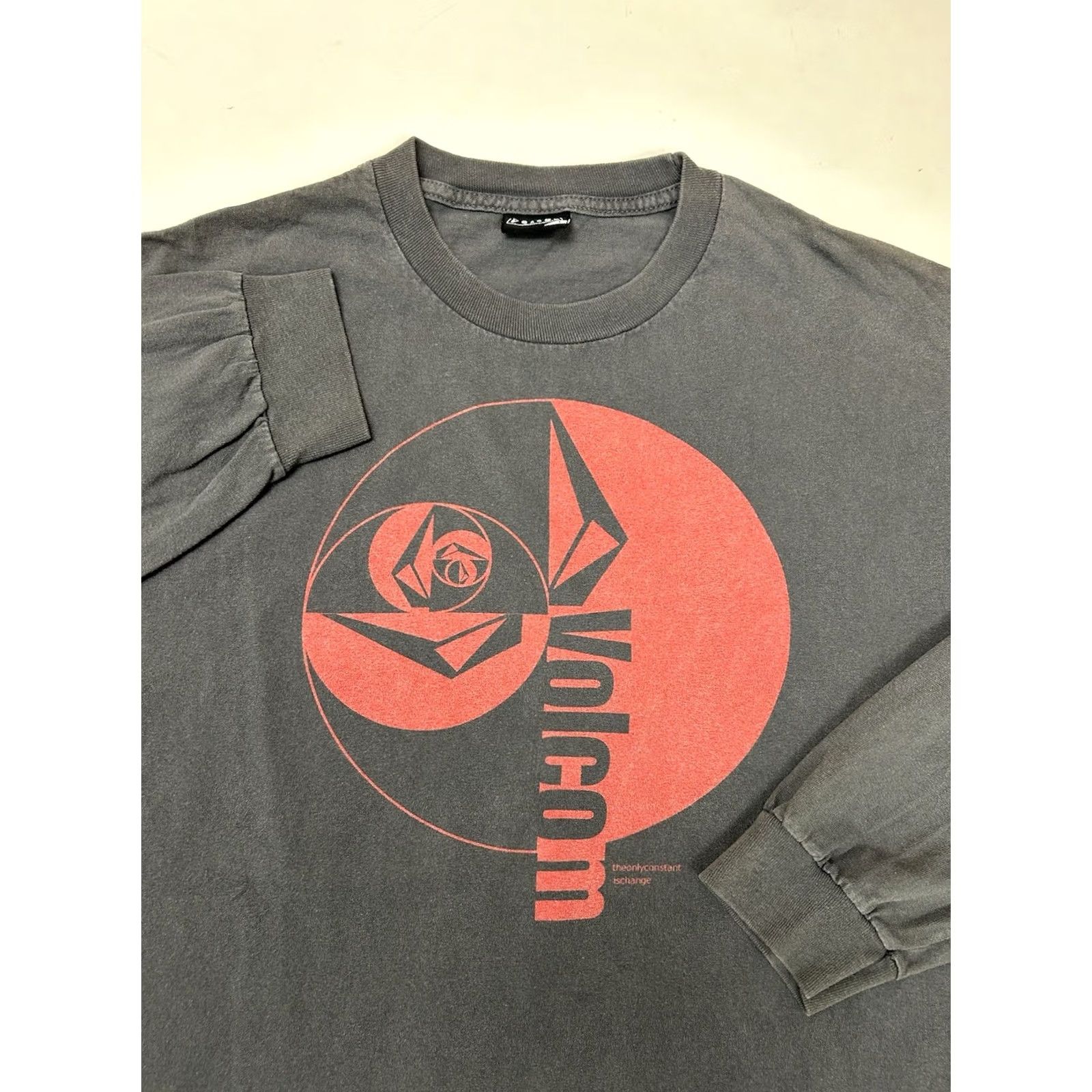 Volcom VINTAGE Volcom Stone Tee Long Sleeve Large Gray/Red 2000s Size US L / EU 52-54 / 3 - 2 Thumbnail