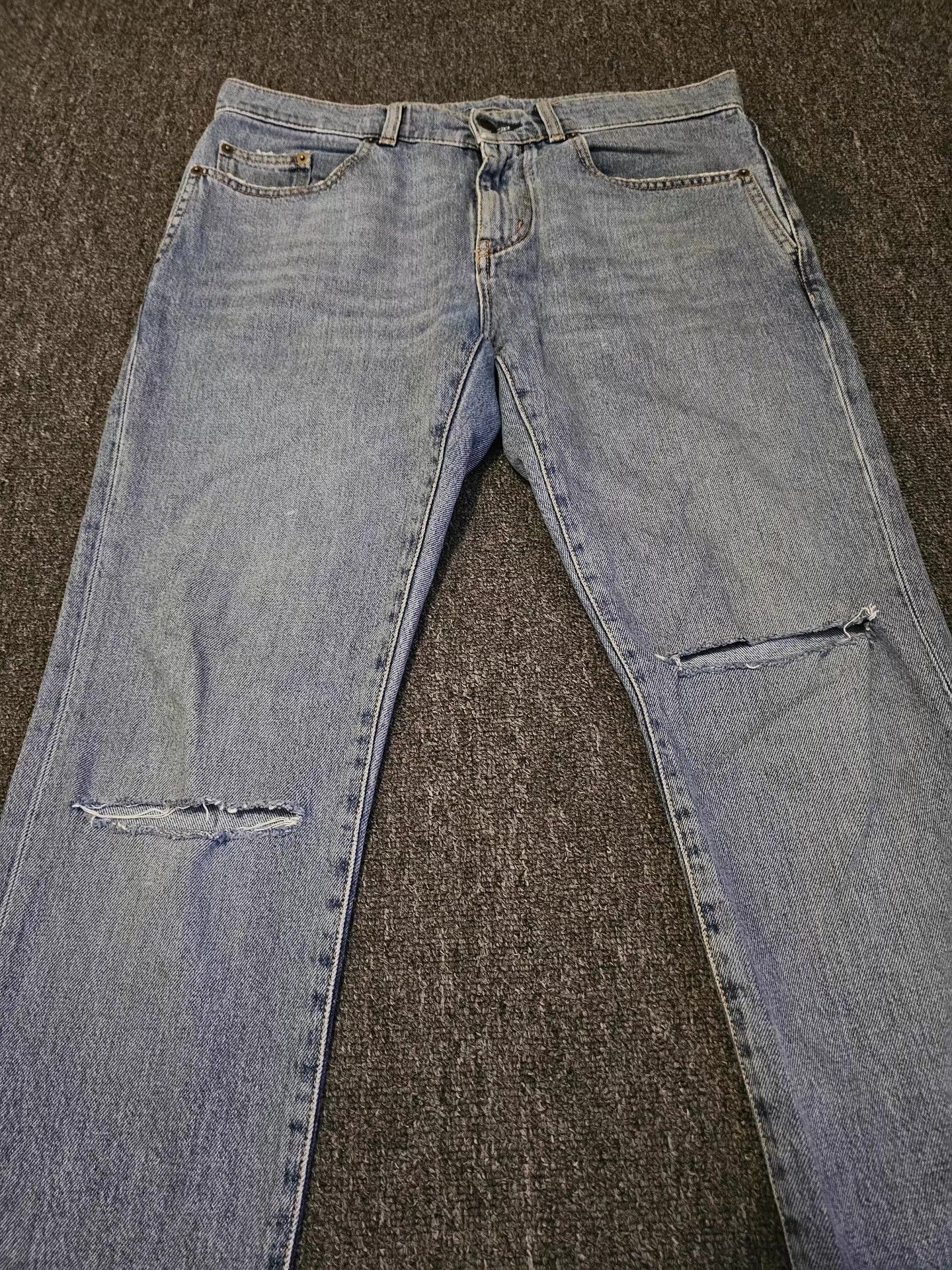 Saint Laurent Paris Saint Laurent jeans, Size US 36 / EU 52 - 2 Thumbnail