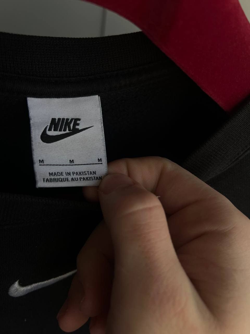 Nike Nike sweatshirt centre logo swoosh + DIY Size US L / EU 52-54 / 3 - 6 Thumbnail