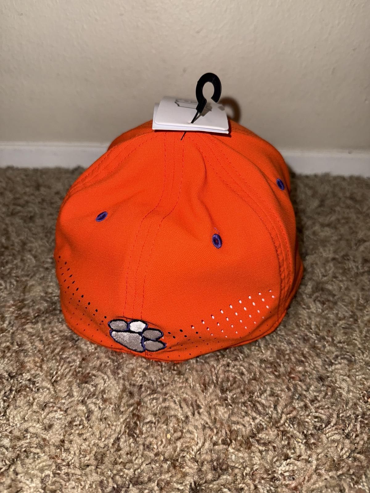 Nike Nike Men’s Clemson Tigers Orange Coach Dri-Fit Club Aerobill Flex Hat Sample Size ONE SIZE - 6 Thumbnail