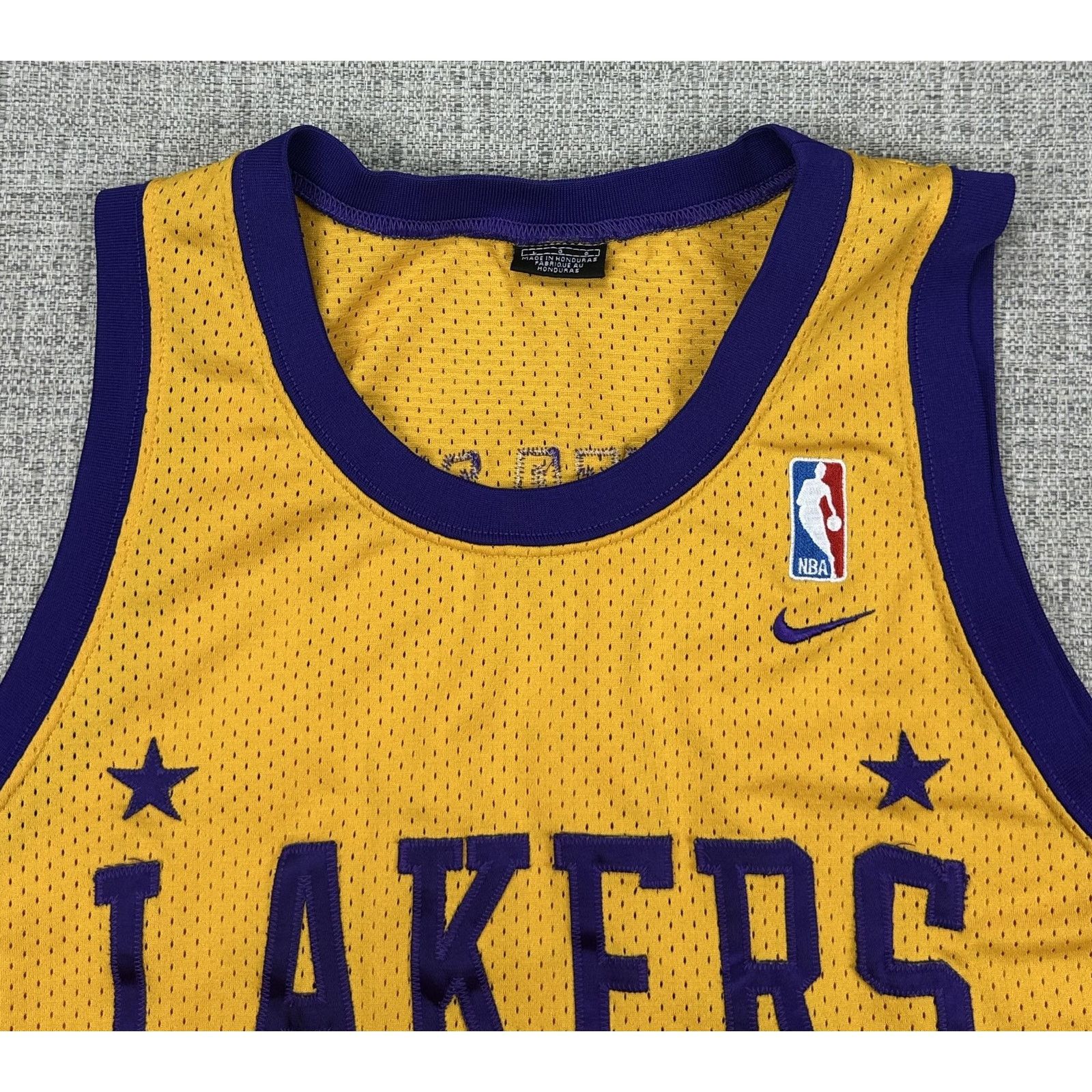 Nike Los Angeles Lakers Jersey Rewind Sz L NBA Nike Kobe Bryant 8 Size US L / EU 52-54 / 3 - 6 Thumbnail