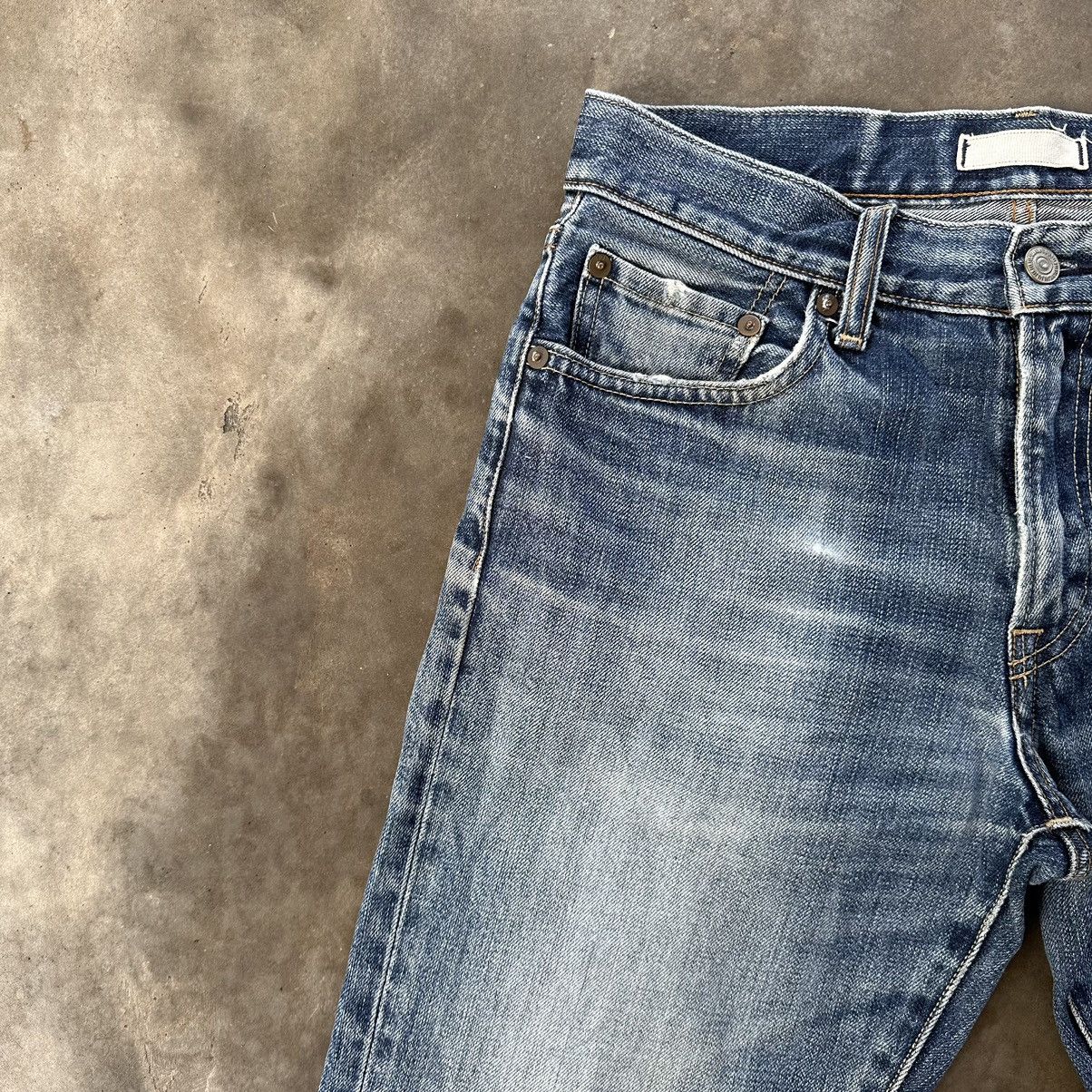 Japanese Brand Vintage Japanese Jean Distressed Denim Faded Pant W28 Size US 28 / EU 44 - 4 Thumbnail