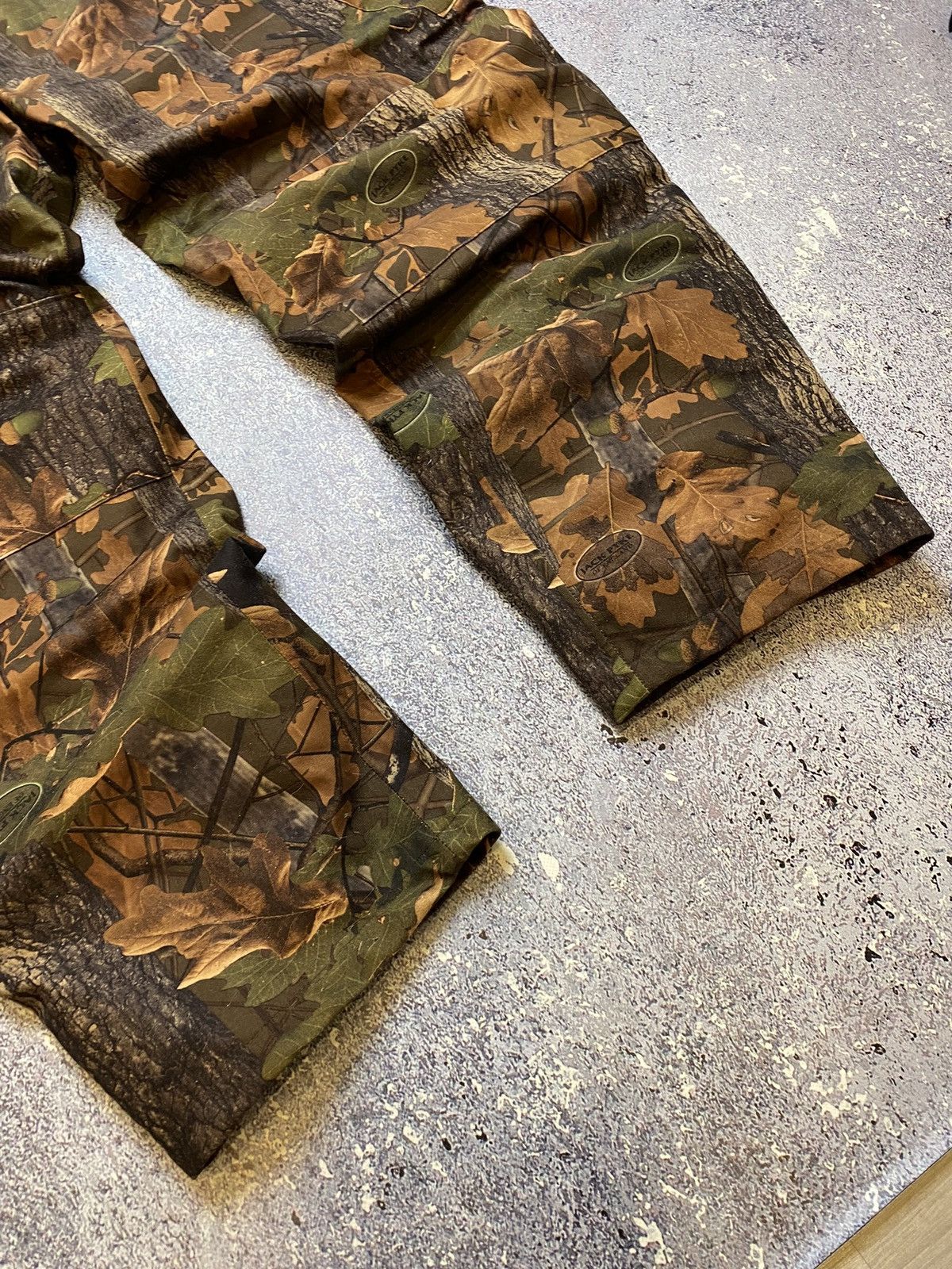 Japanese Brand × Realtree 💥JAPANESE CRAZY CAMO WATERPROOF PANTS Size US 43 - 3 Thumbnail