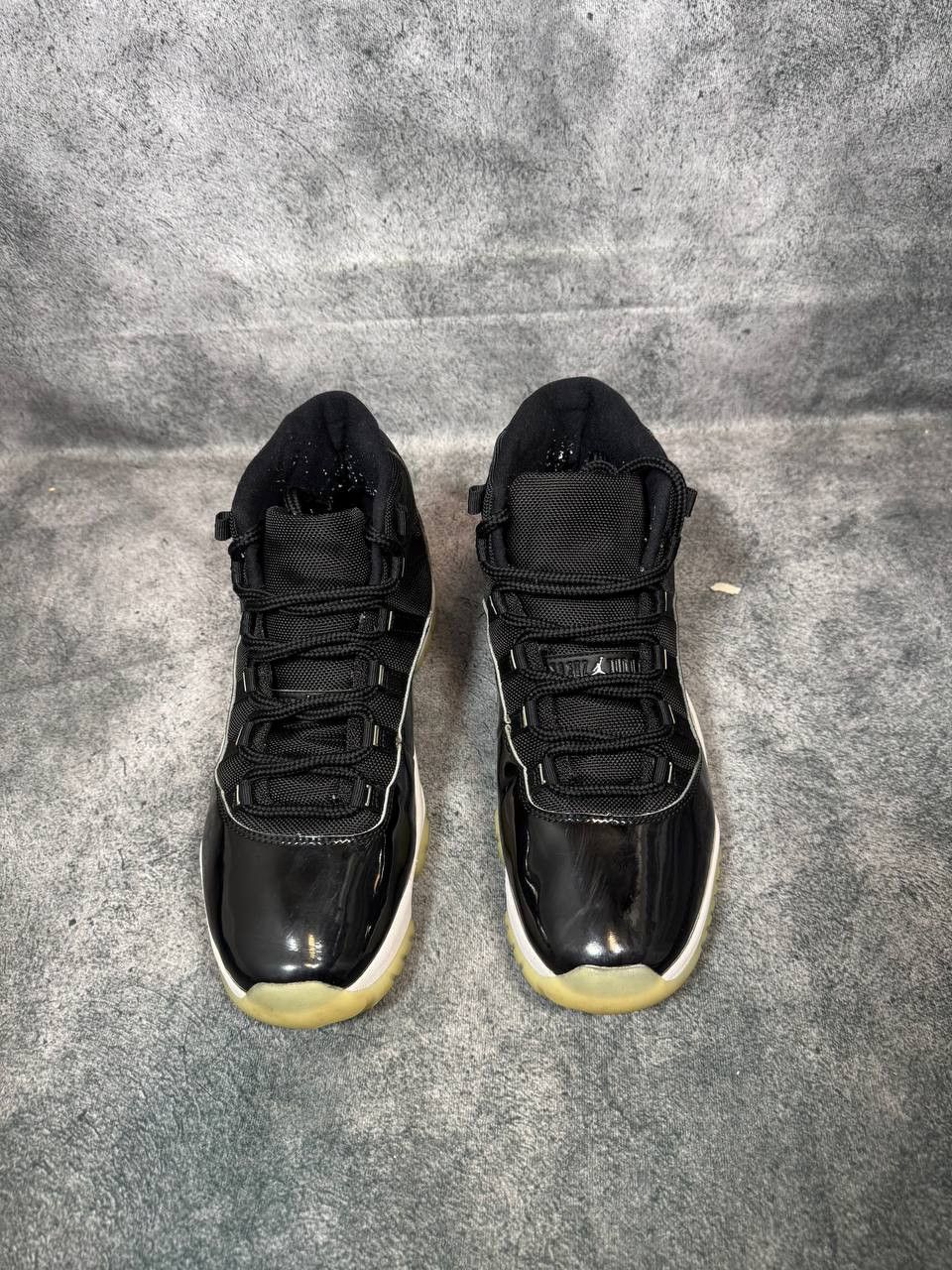 Jordan Brand Size 10.5 | Jordan 11 Jubilee No Box | Pre-Owned Size US 10.5 / EU 43-44 - 2 Thumbnail