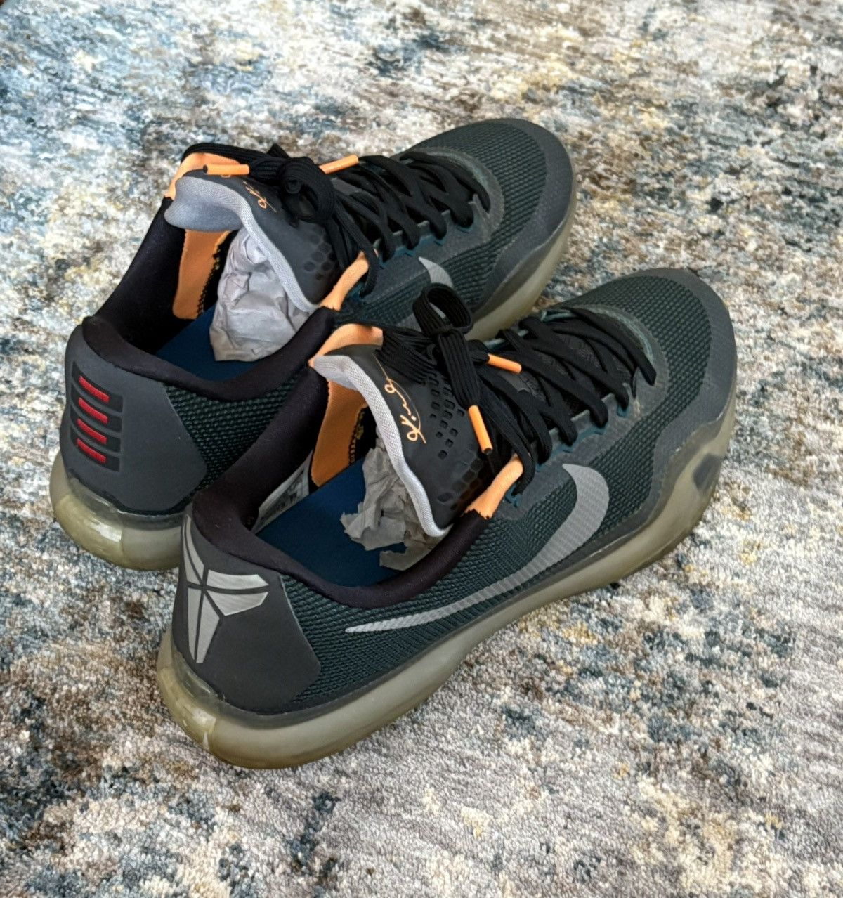 Nike Nike Kobe 10 “Flight” Size US 10.5 / EU 43-44 - 2 Thumbnail