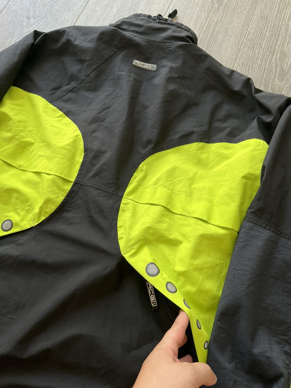 Nike ACG Vintage Nike ACG Jacket Size US L / EU 52-54 / 3 - 22 Thumbnail