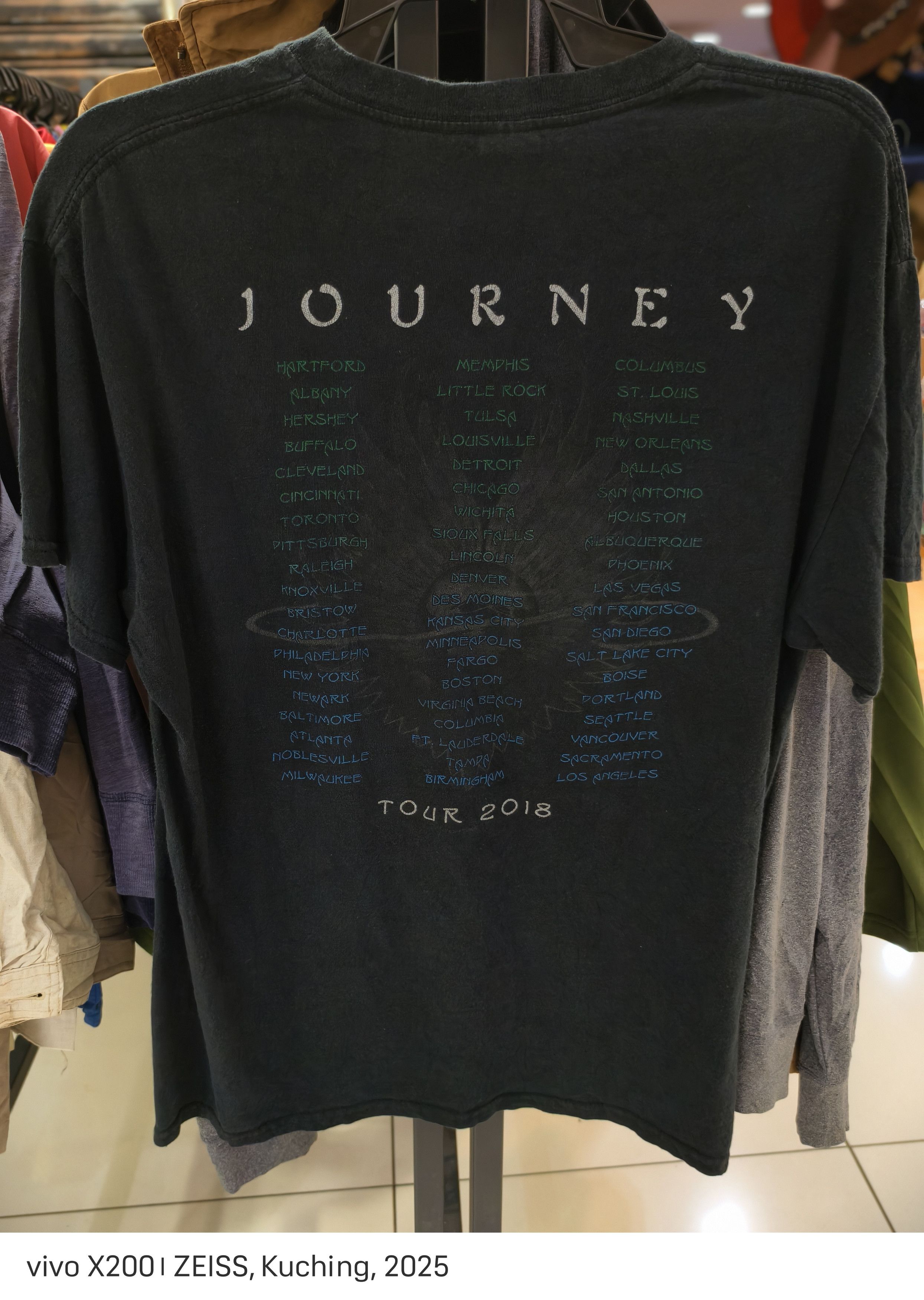 Band Tees Journey band Tee Size US L / EU 52-54 / 3 - 2 Thumbnail