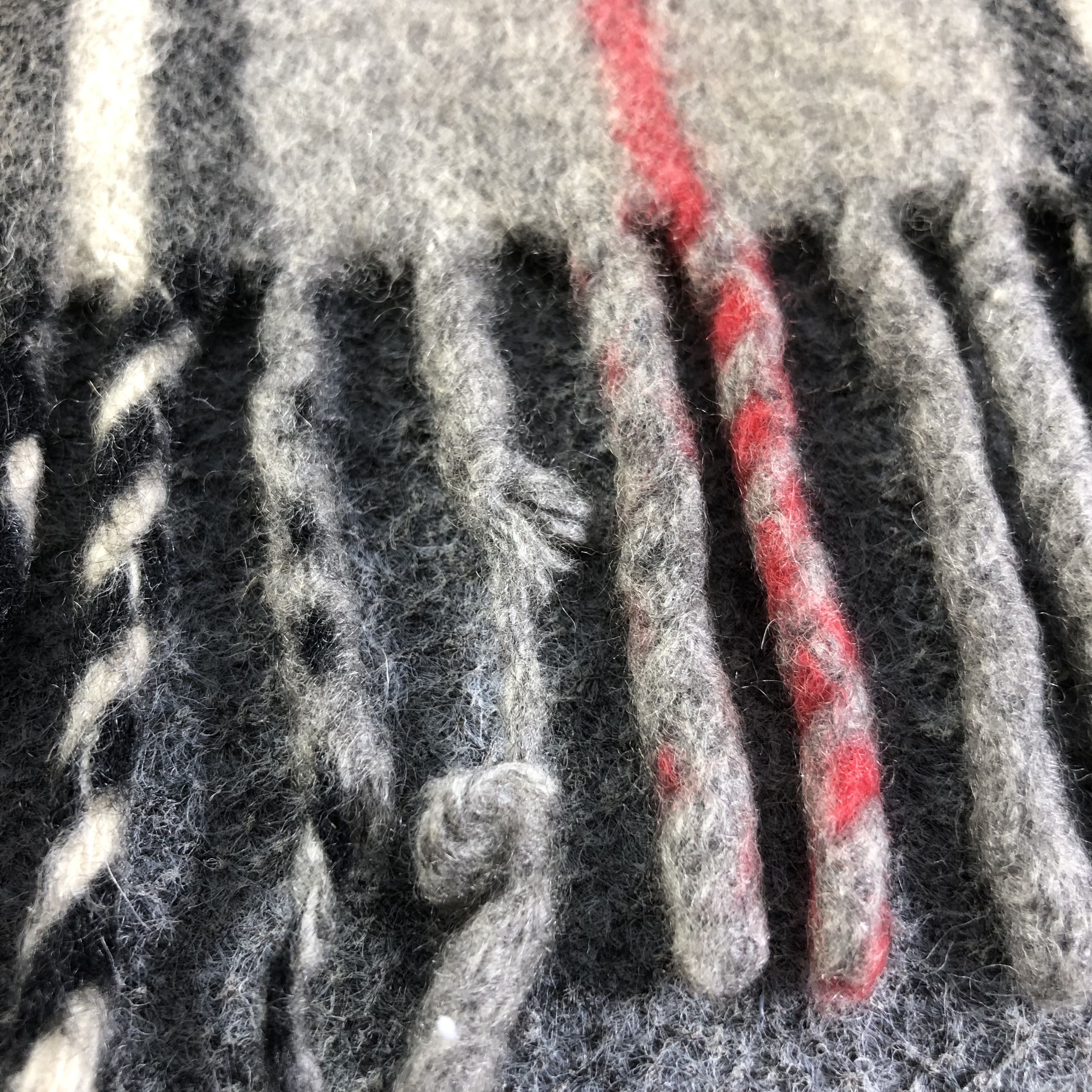 Burberry Burberrys Nova Check Grey Cashmere Scarf Muffler V1763 Size ONE SIZE - 11 Thumbnail