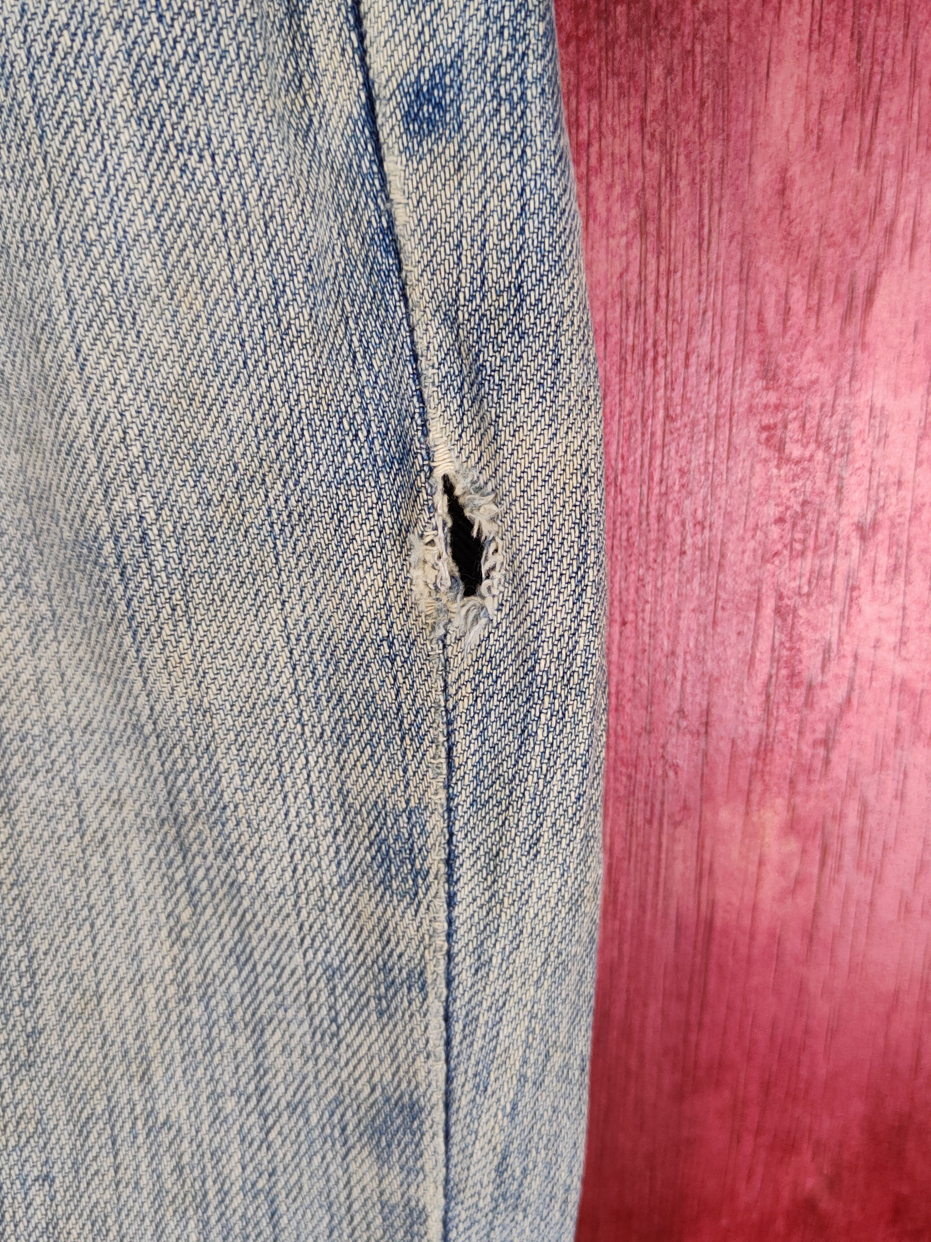 Japanese Brand Wrangler Blue Faded Distressed Ripped Jeans #S2202 Size US 33 - 6 Thumbnail