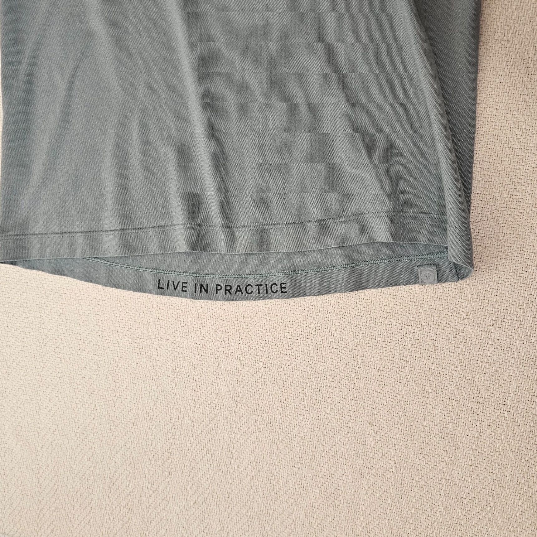 Lululemon Lululemon Men's Polo Shirt Short Sleeve Slim Fit Casual Knit Golf Blue M Size US M / EU 48-50 / 2 - 4 Thumbnail