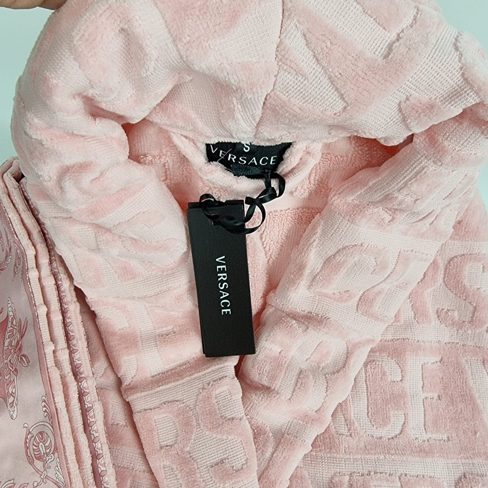 VERSACE Baroque And Greca Light Pink Long Unisex Bathrobe Ne