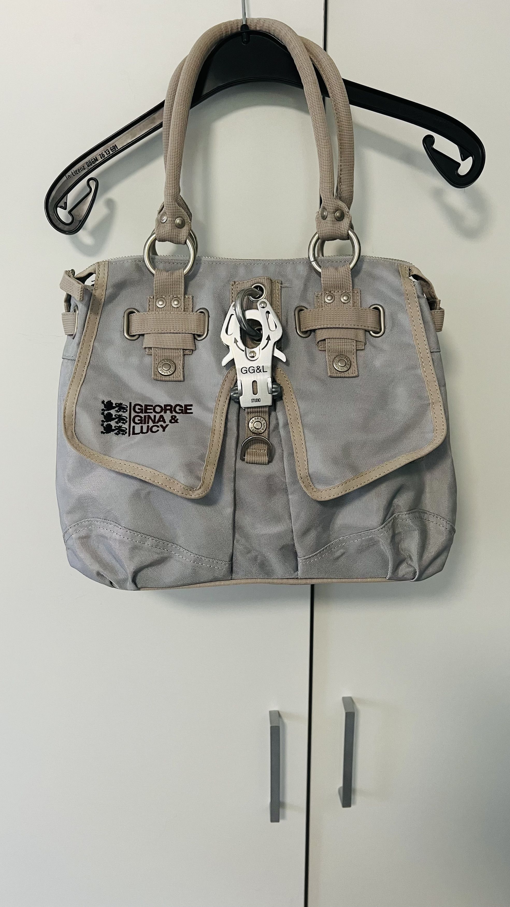 George Gina & Lucy shoulder bag George Gina & Lucy GGL 20 SOMETHING Size ONE SIZE - 10 Thumbnail