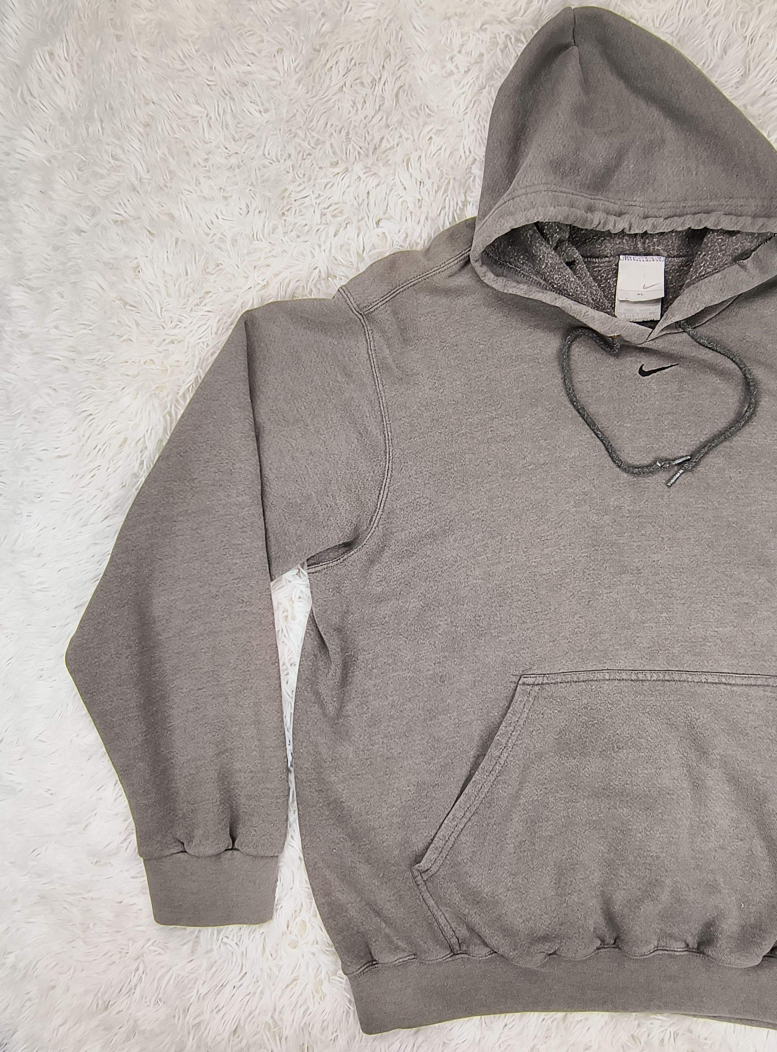 Nike Vintage Nike center swoosh hoodie sweatshirt Size US XL / EU 56 / 4 - 2 Thumbnail