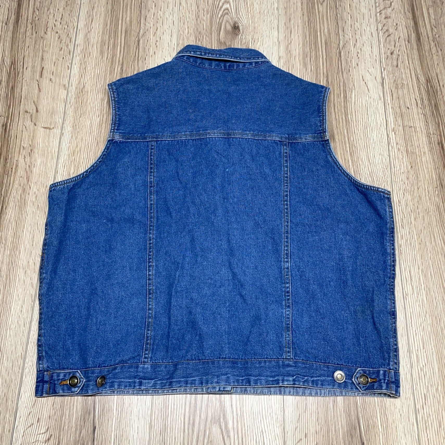 Vintage VINTAGE Bridgewater Blue Jean Vest Women XL Button Up Pockets Cotton Basic Jacket Size 40" / US 18 - 7 Thumbnail