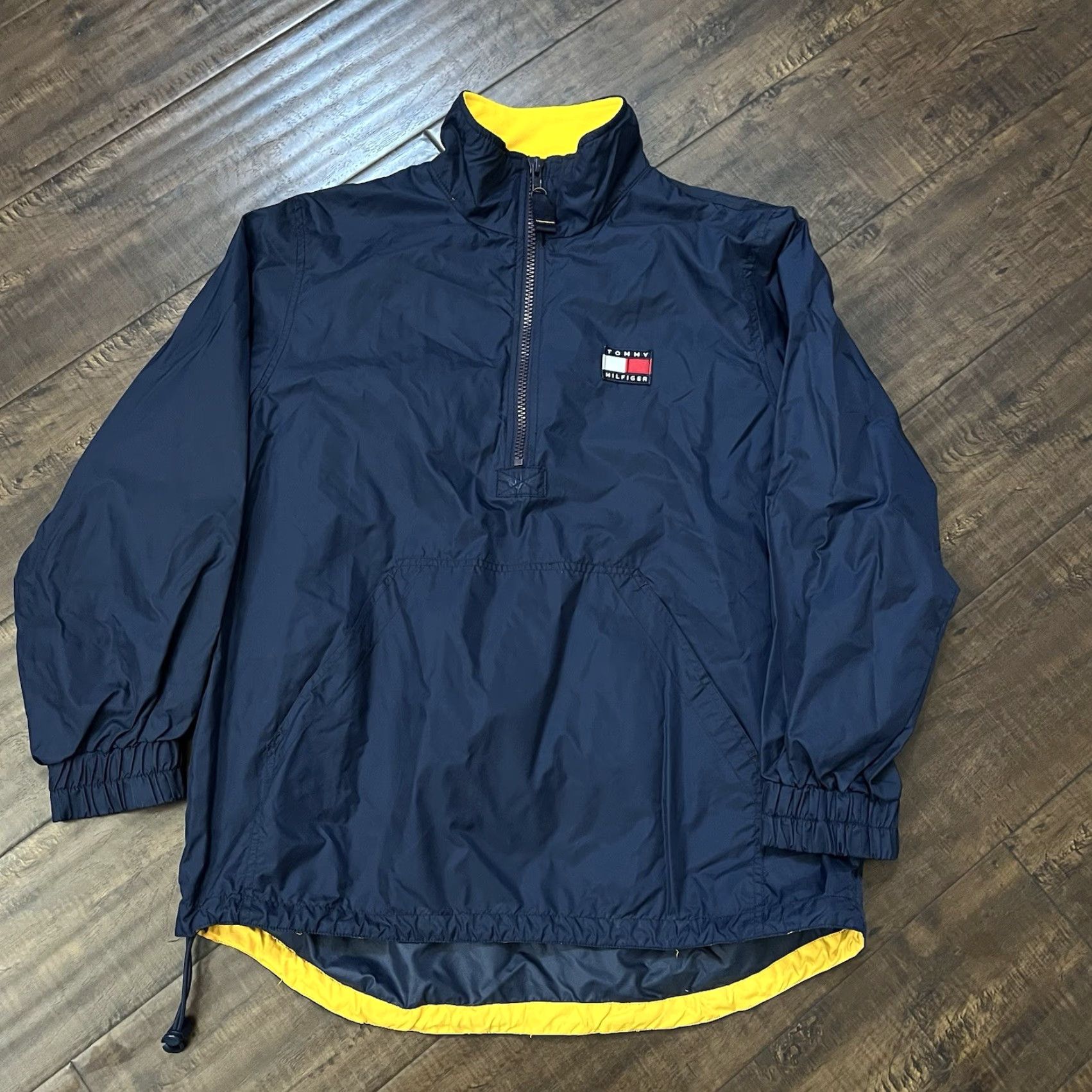 Tommy Hilfiger VINTAGE Tommy Hilfiger Windbreaker Jacket Blue Men’s M Full Zip 90s Windbreaker Logo Zip Hoodie Pockets Size US M / EU 48-50 / 2 - 3 Thumbnail