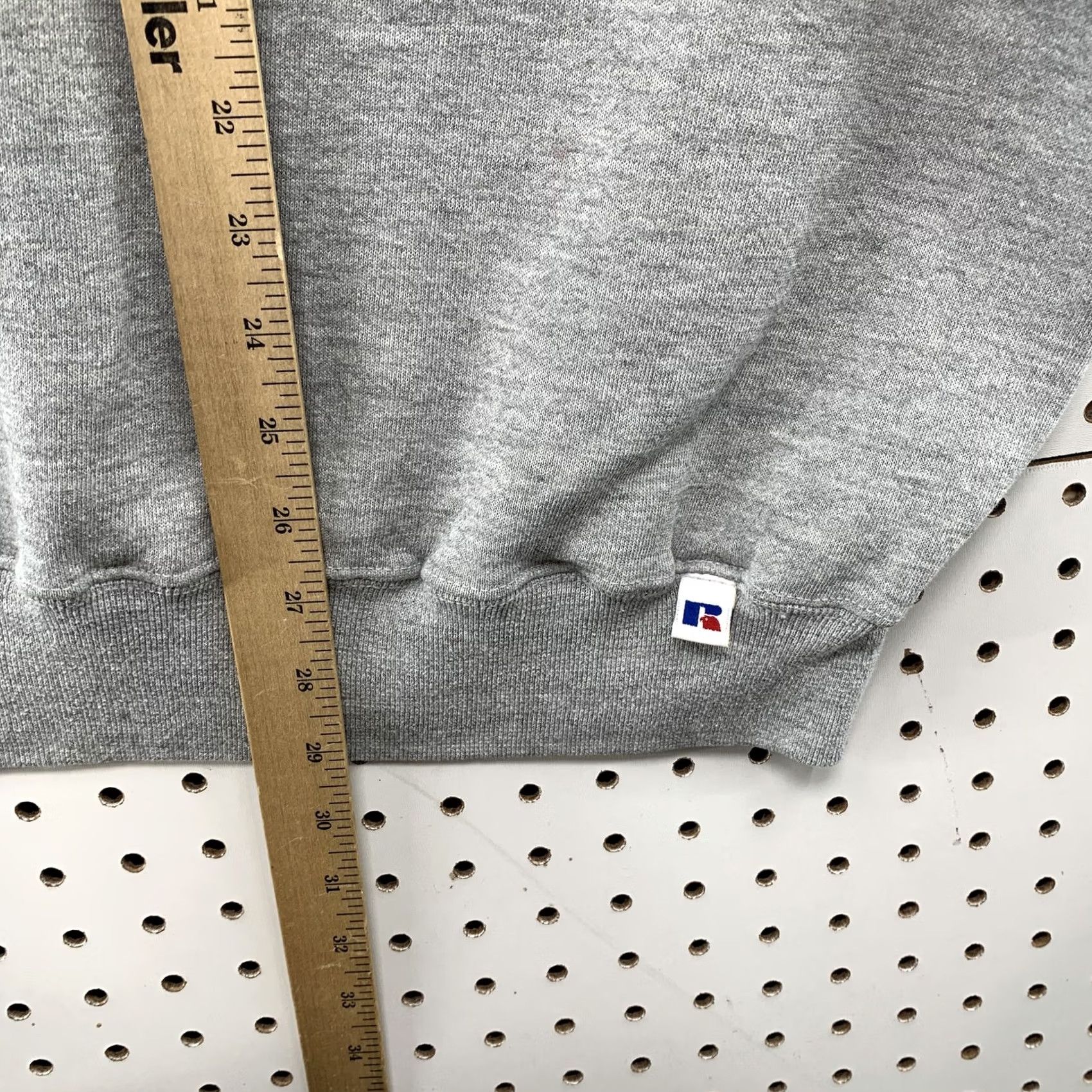 Russell Athletic VINTAGE Russell Athletic Sweatshirt Men XL Gray Crewneck Fleece 90s Size US XL / EU 56 / 4 - 7 Thumbnail