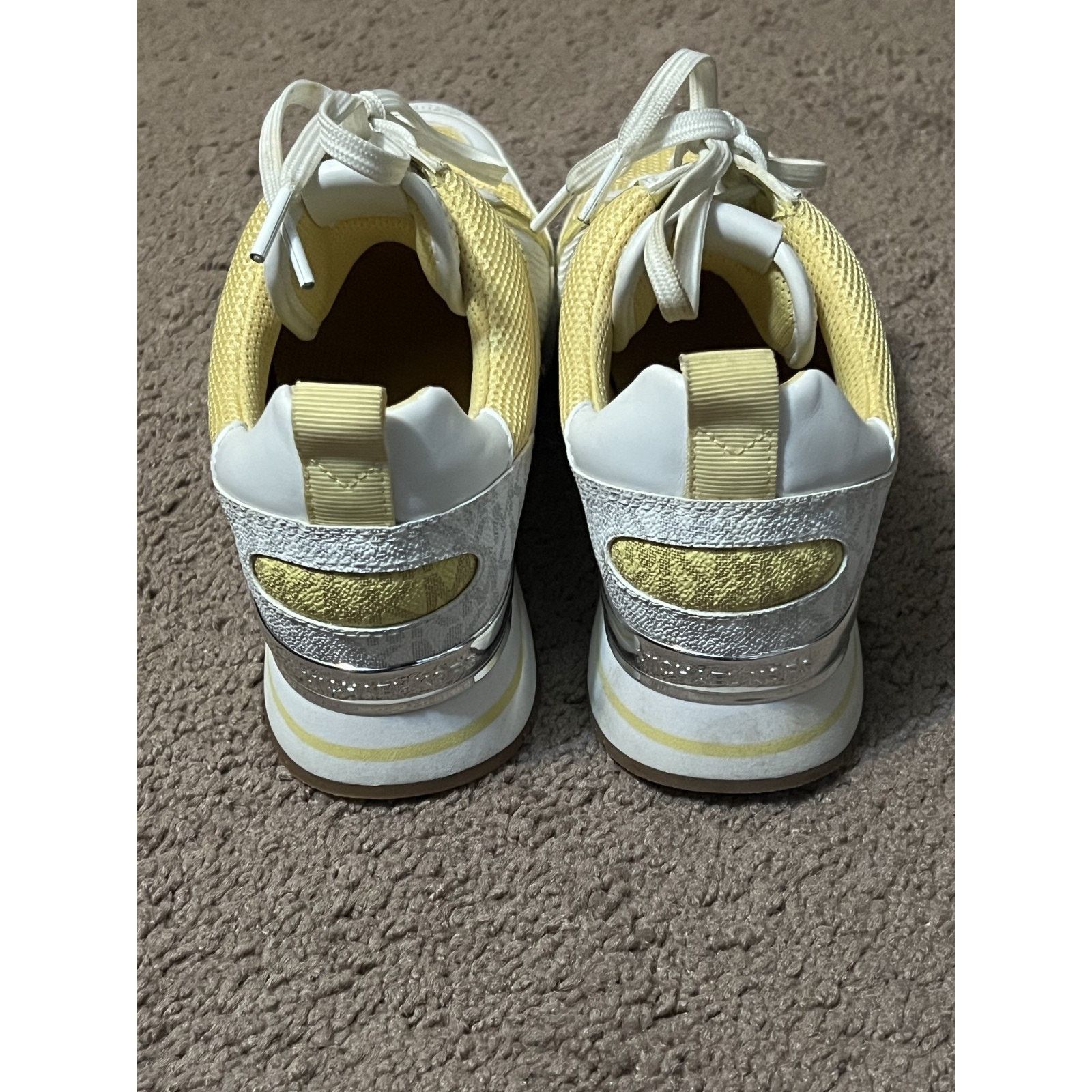 Michael Kors Michael Kors Size 10M Wilma Trainer Shoes Size US 10 / IT 40 - 4 Thumbnail