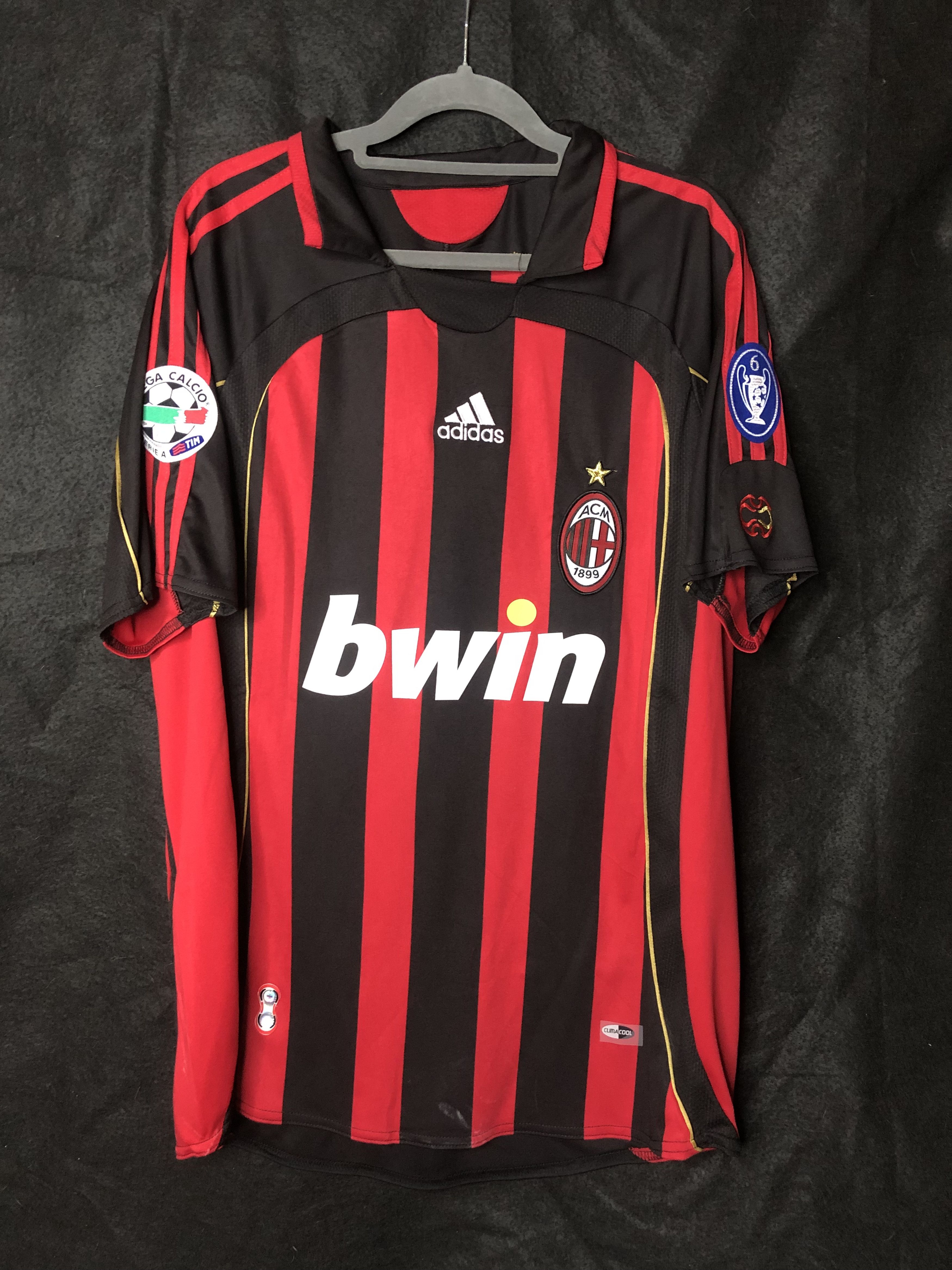 Vintage Kaka #22 AC Milan Short Shirts Home L Size US L / EU 52-54 / 3 - 2 Thumbnail